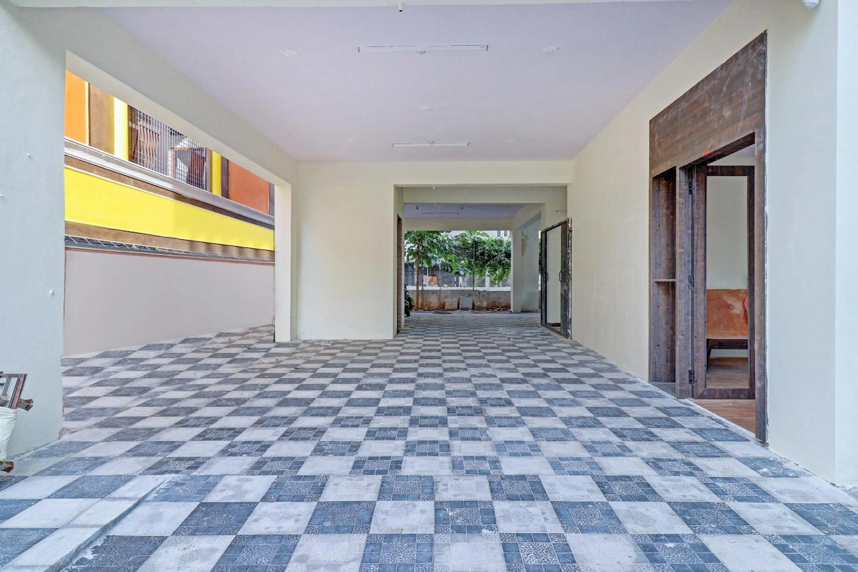 Lobby or reception in Hotel O by OYO Abhi's R Square