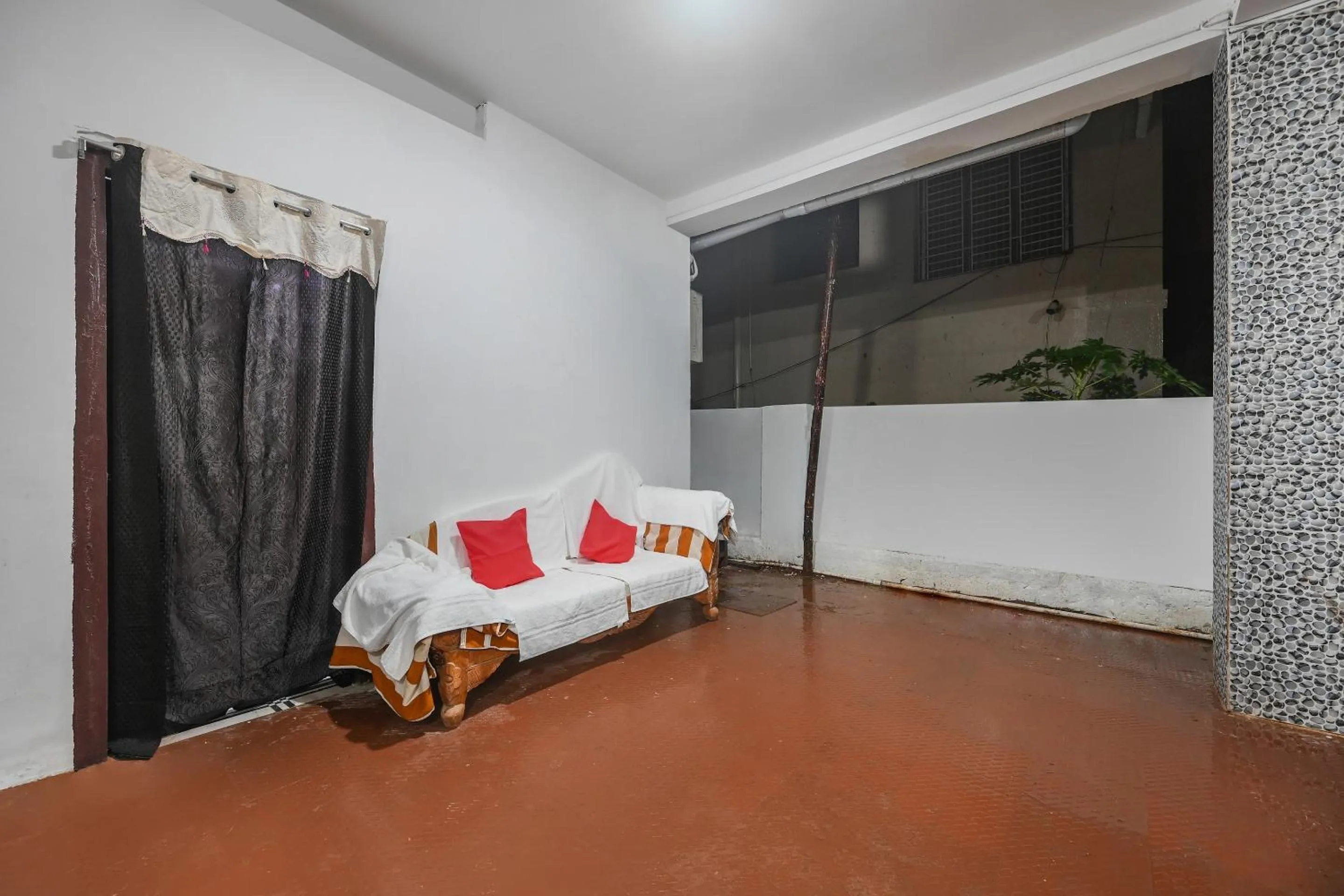 Lobby or reception in Hotel O ARES RESIDENCY