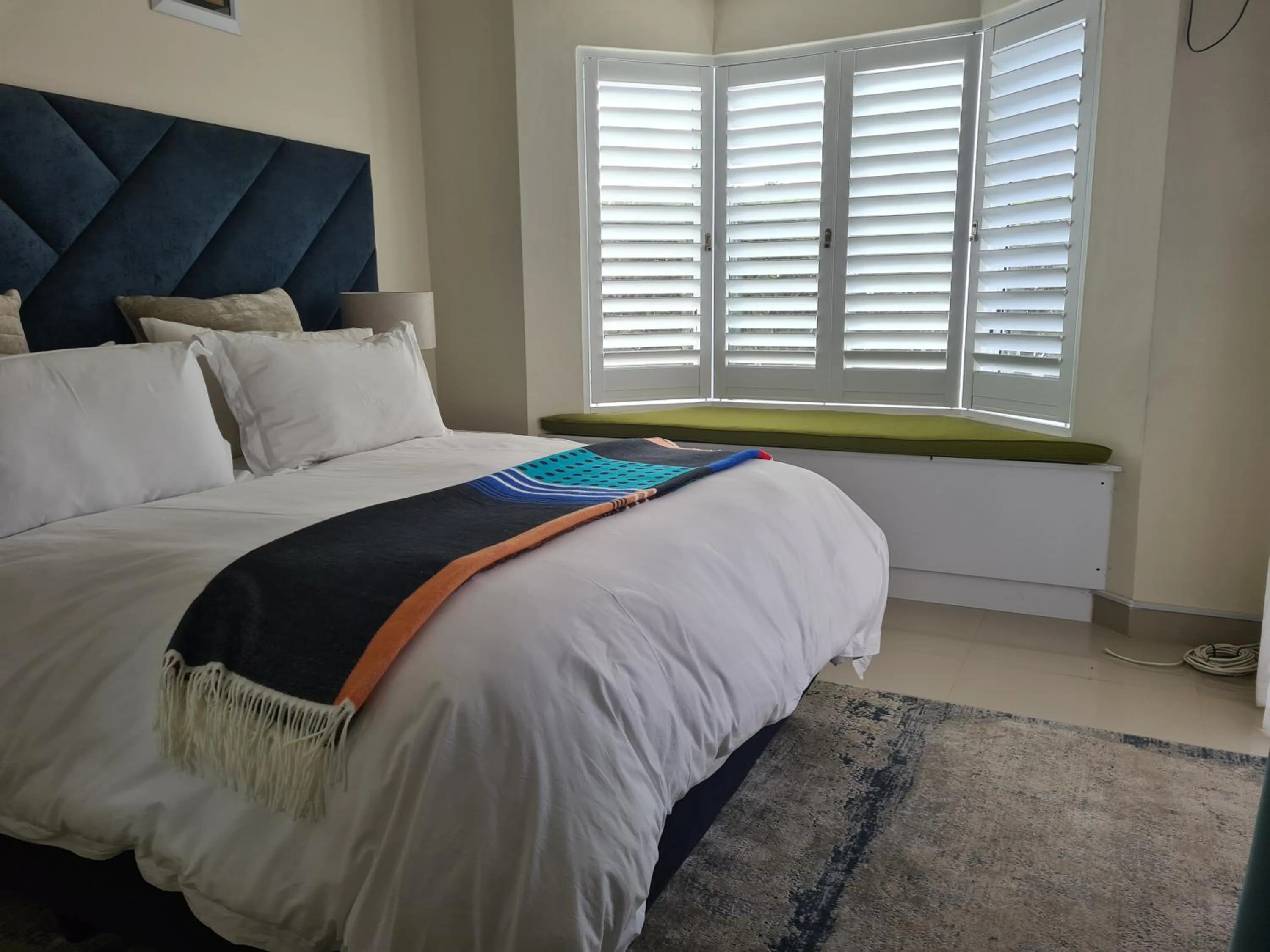 Bed in Modern Executive Unit