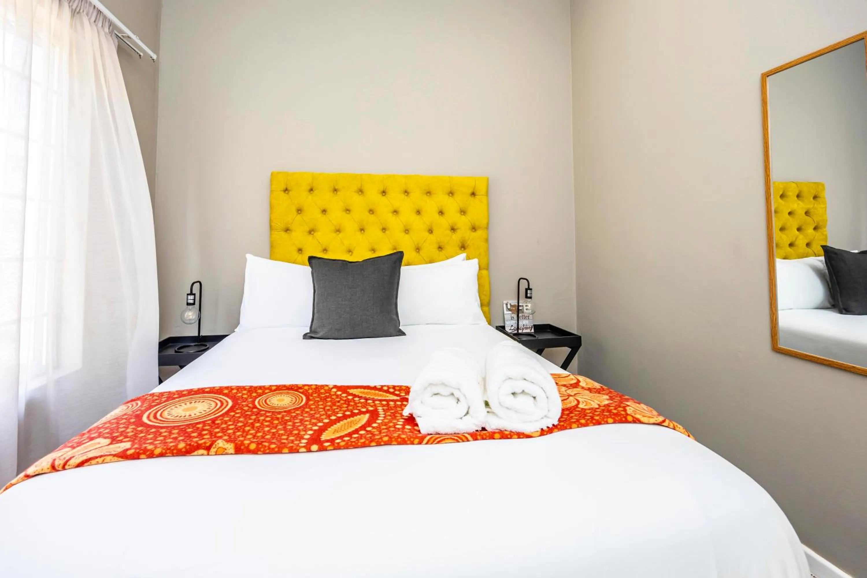 Bed in Modern Executive Unit