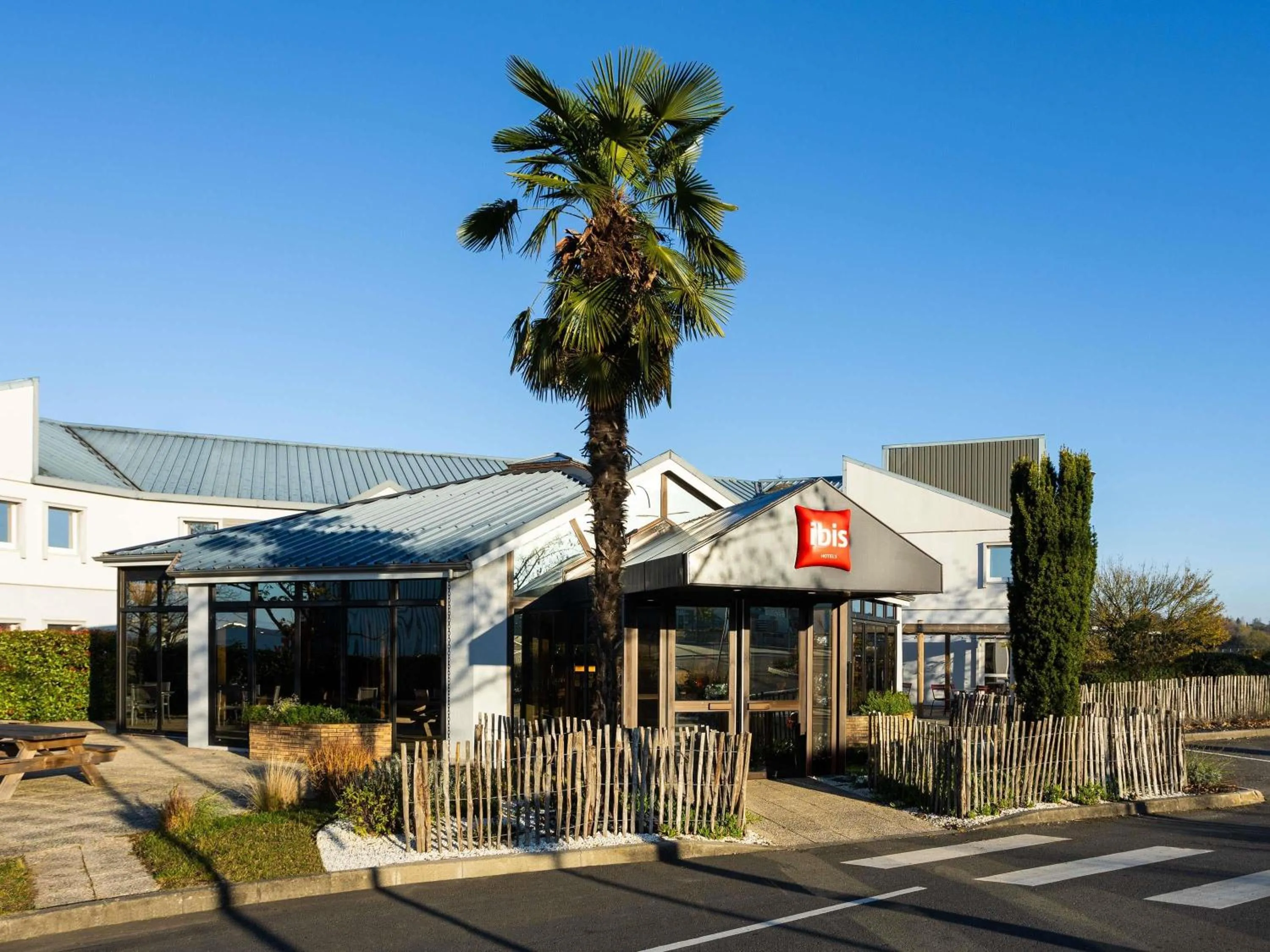 Property building in Ibis Angoulême Nord