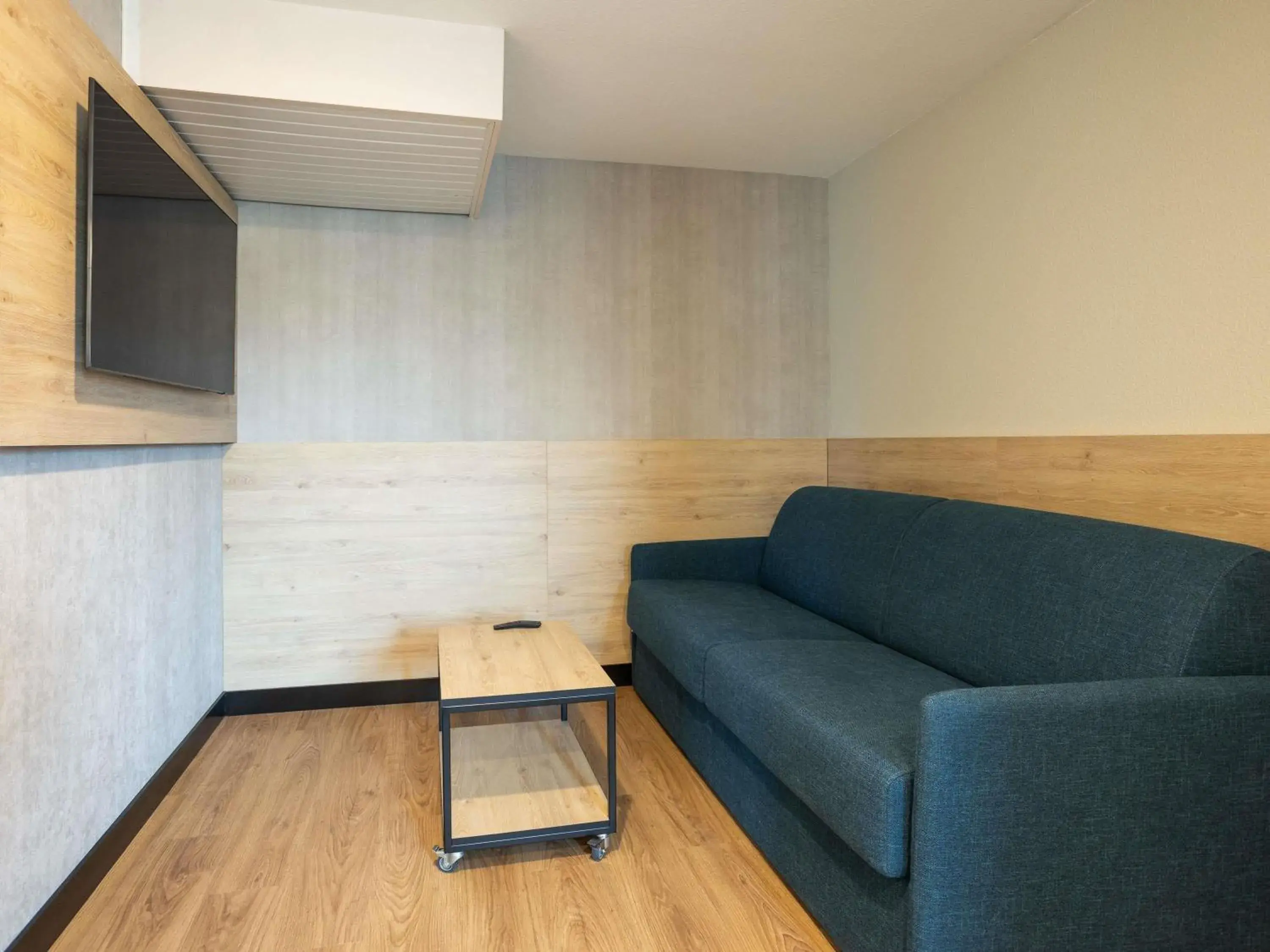 Family Room in Ibis Angoulême Nord Family Room in Ibis Angoulême Nord