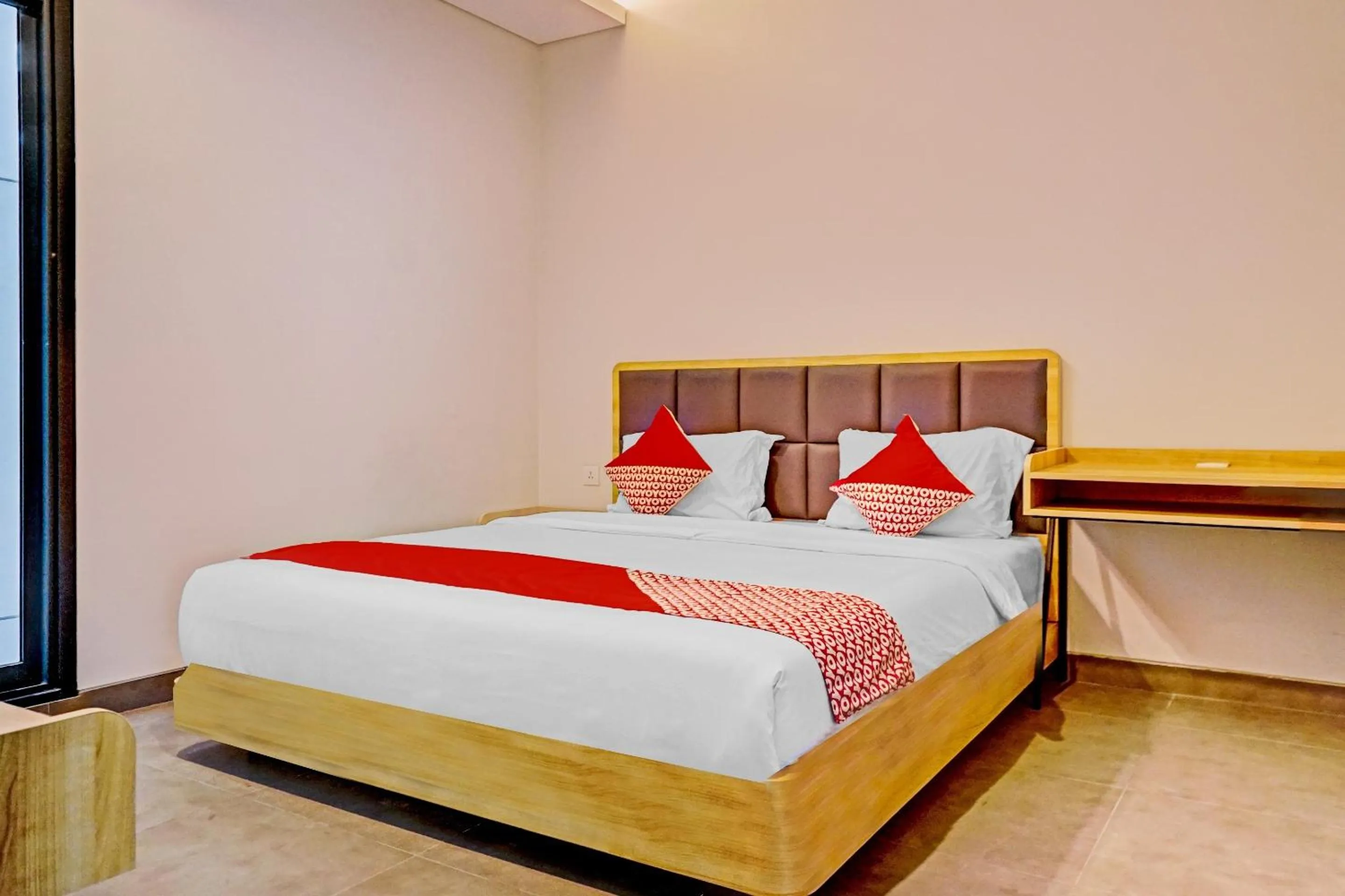 Bedroom, Bed in Capital O 90635 Tango Juliet Residence