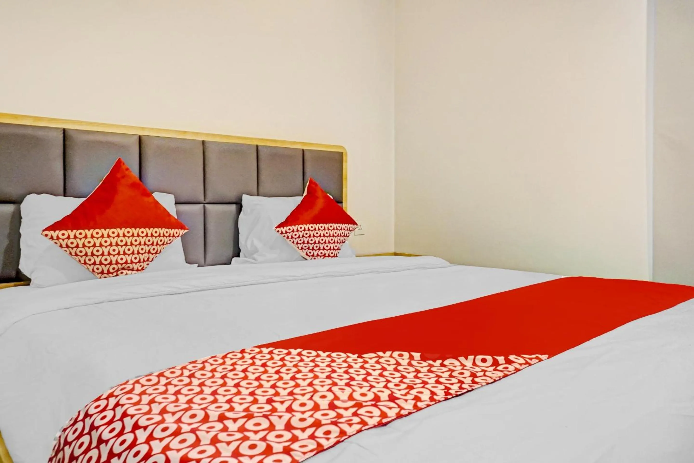 Bedroom, Bed in Capital O 90635 Tango Juliet Residence