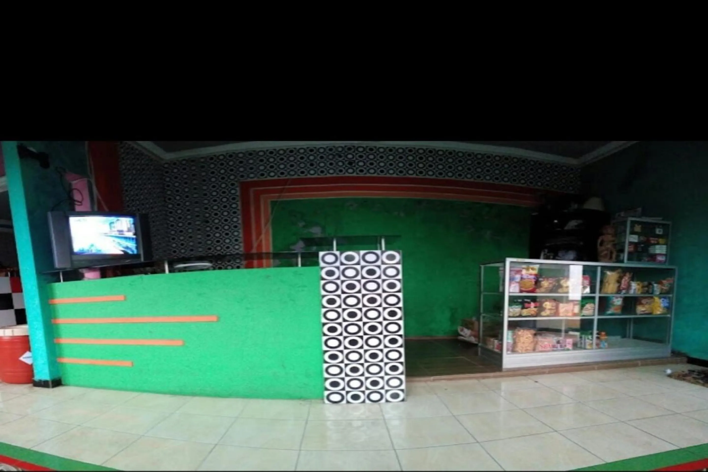 Lobby or reception in OYO Life 90646 Villa Karsinem Pasuruan