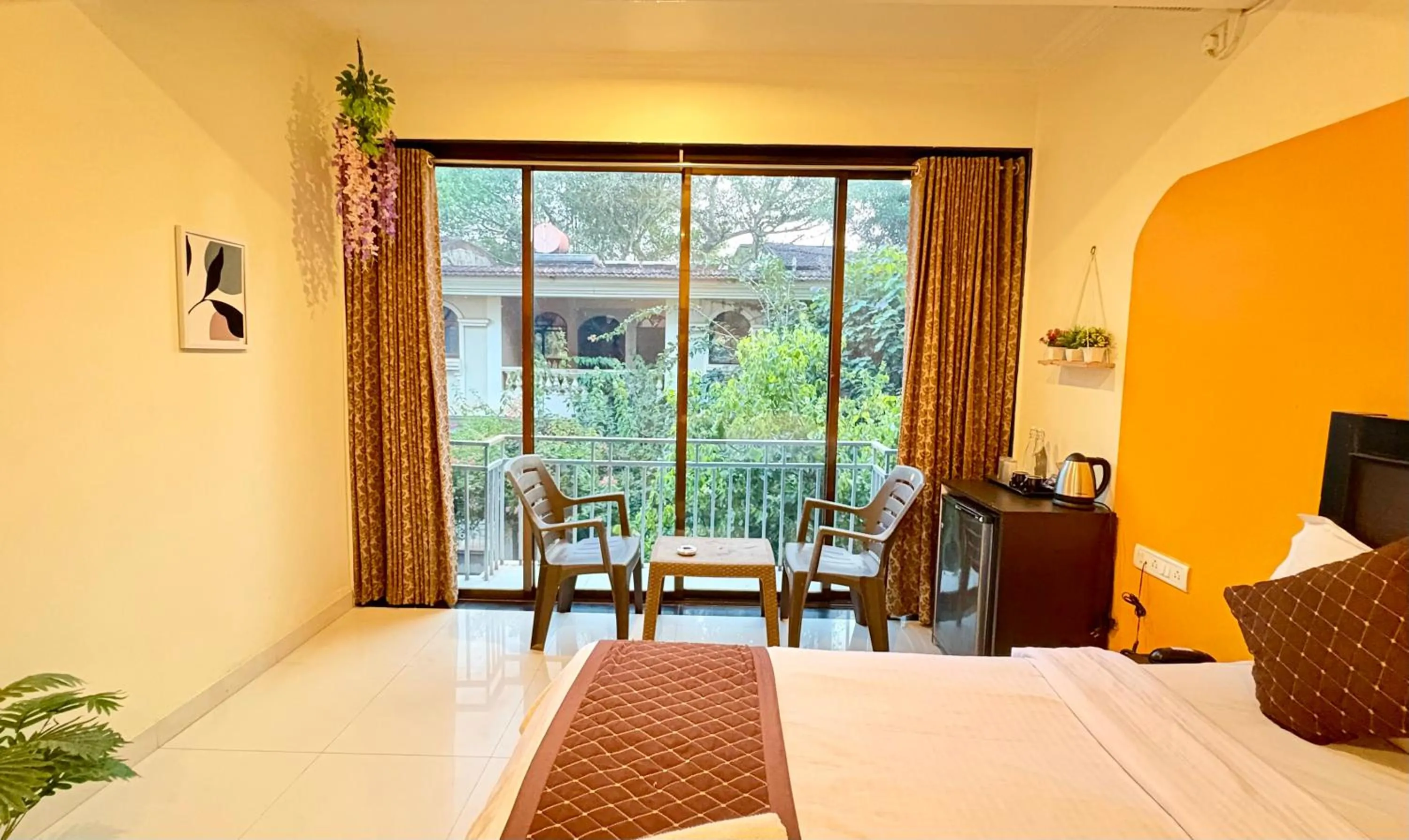 Bedroom, Bed in Hotel 7Seas by Solara Hospitality