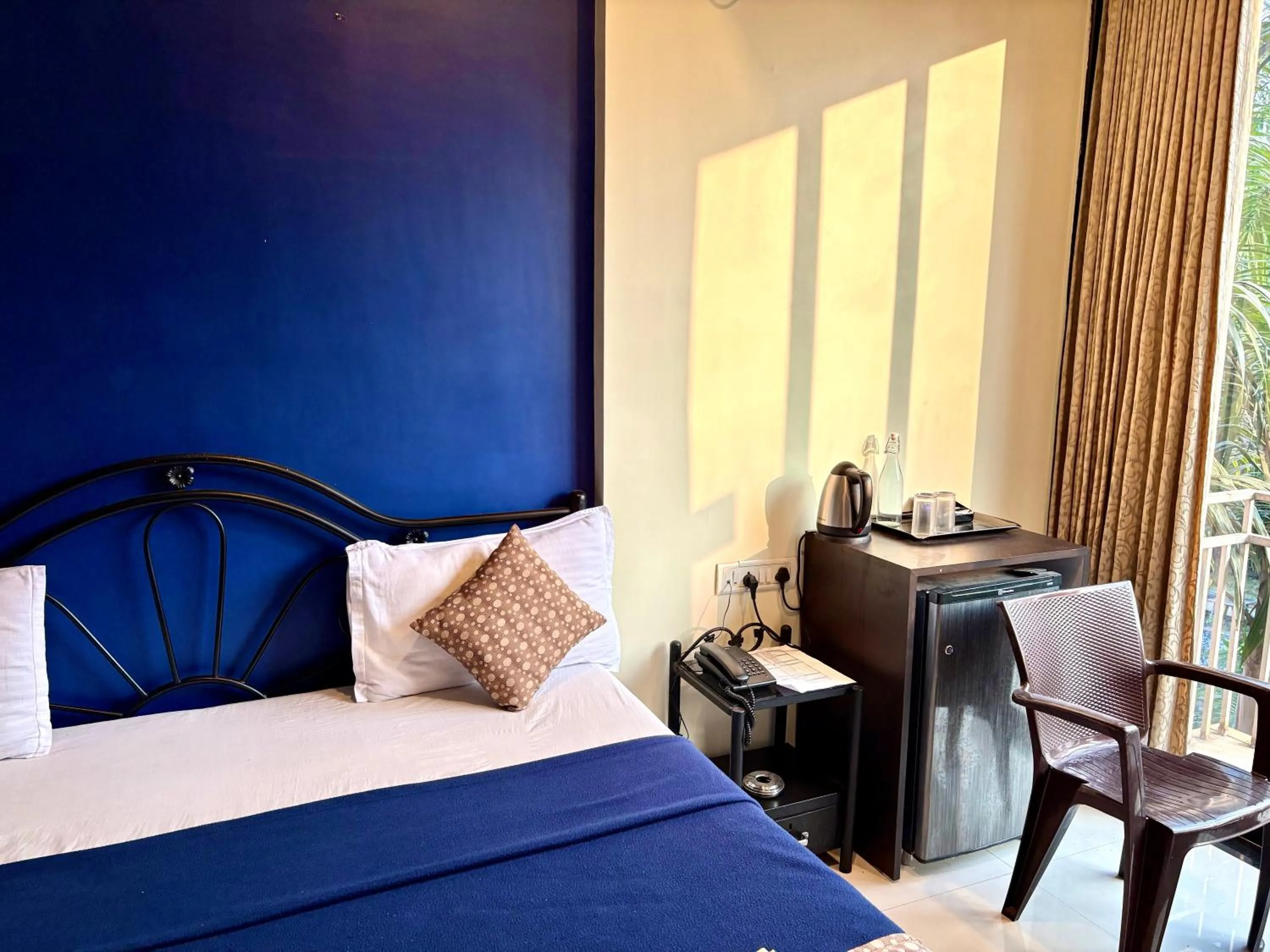 Bedroom, Bed in Hotel 7Seas by Solara Hospitality