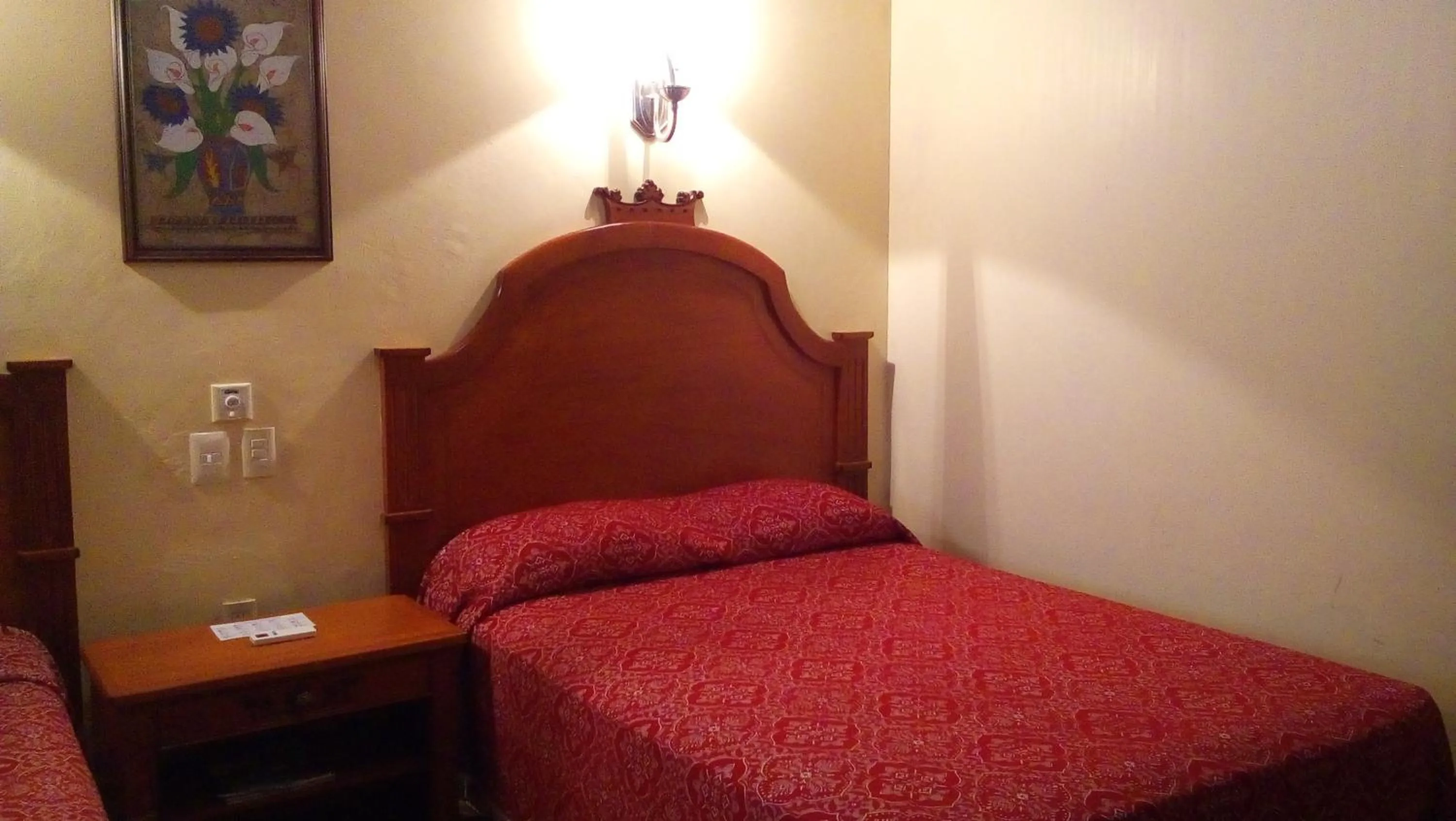 Bed in Hotel Posada del Rey