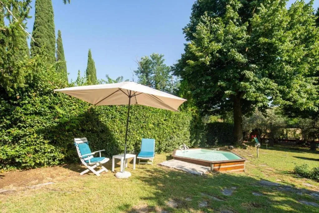 Villa Lia - Apartment in Villa with private garden and Pool
