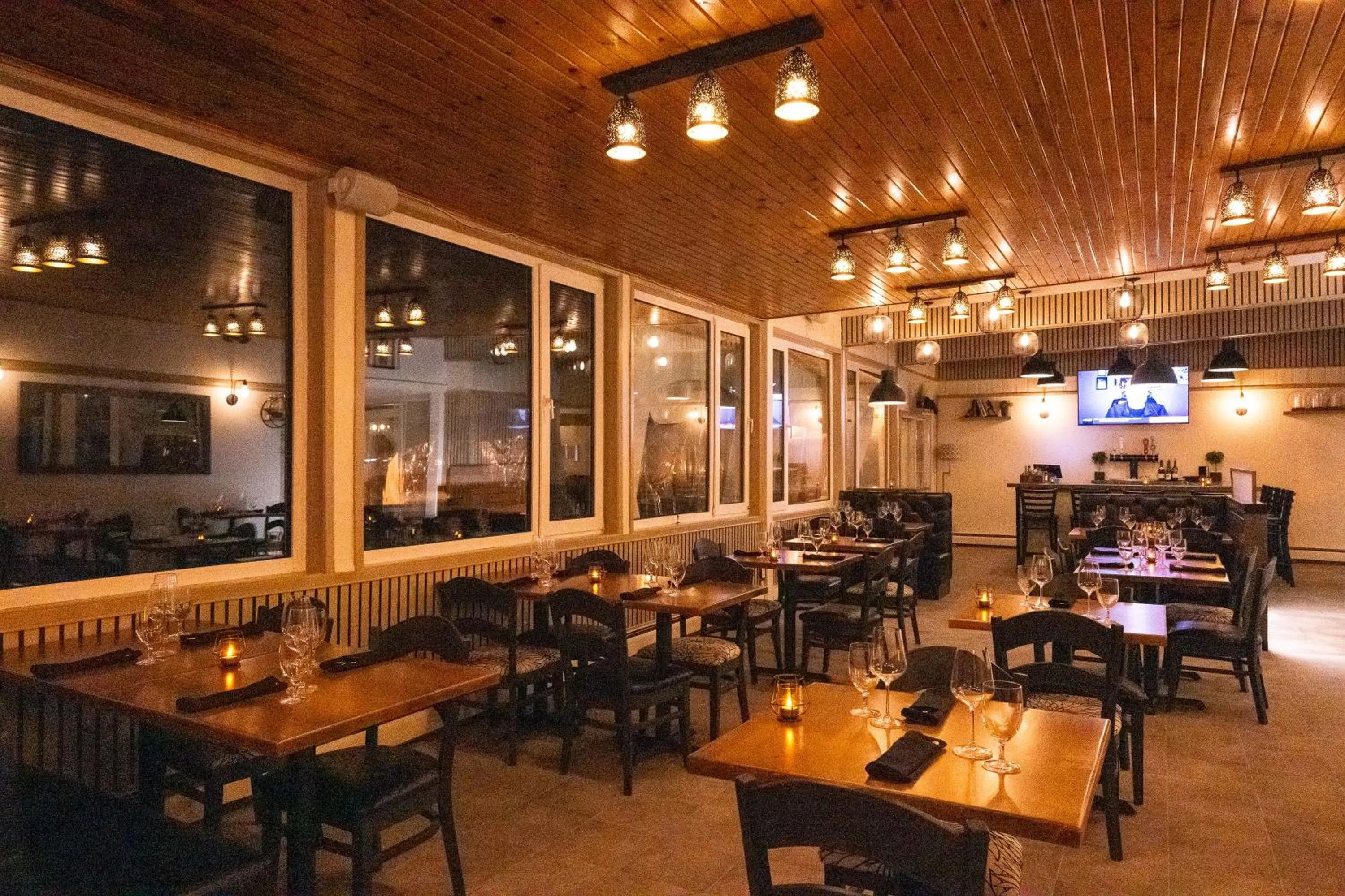 Restaurant/places to eat in Château Morritt