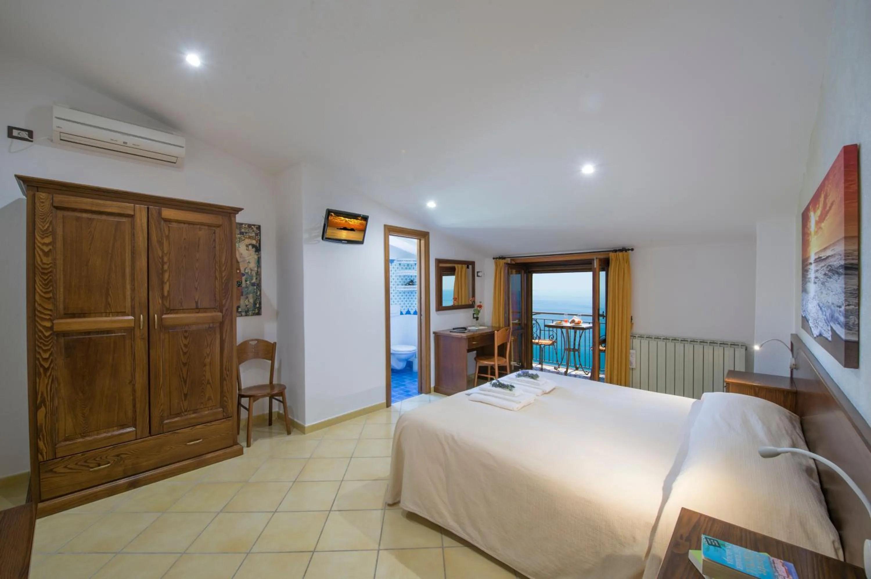 Bed in B&B Il Nespolo