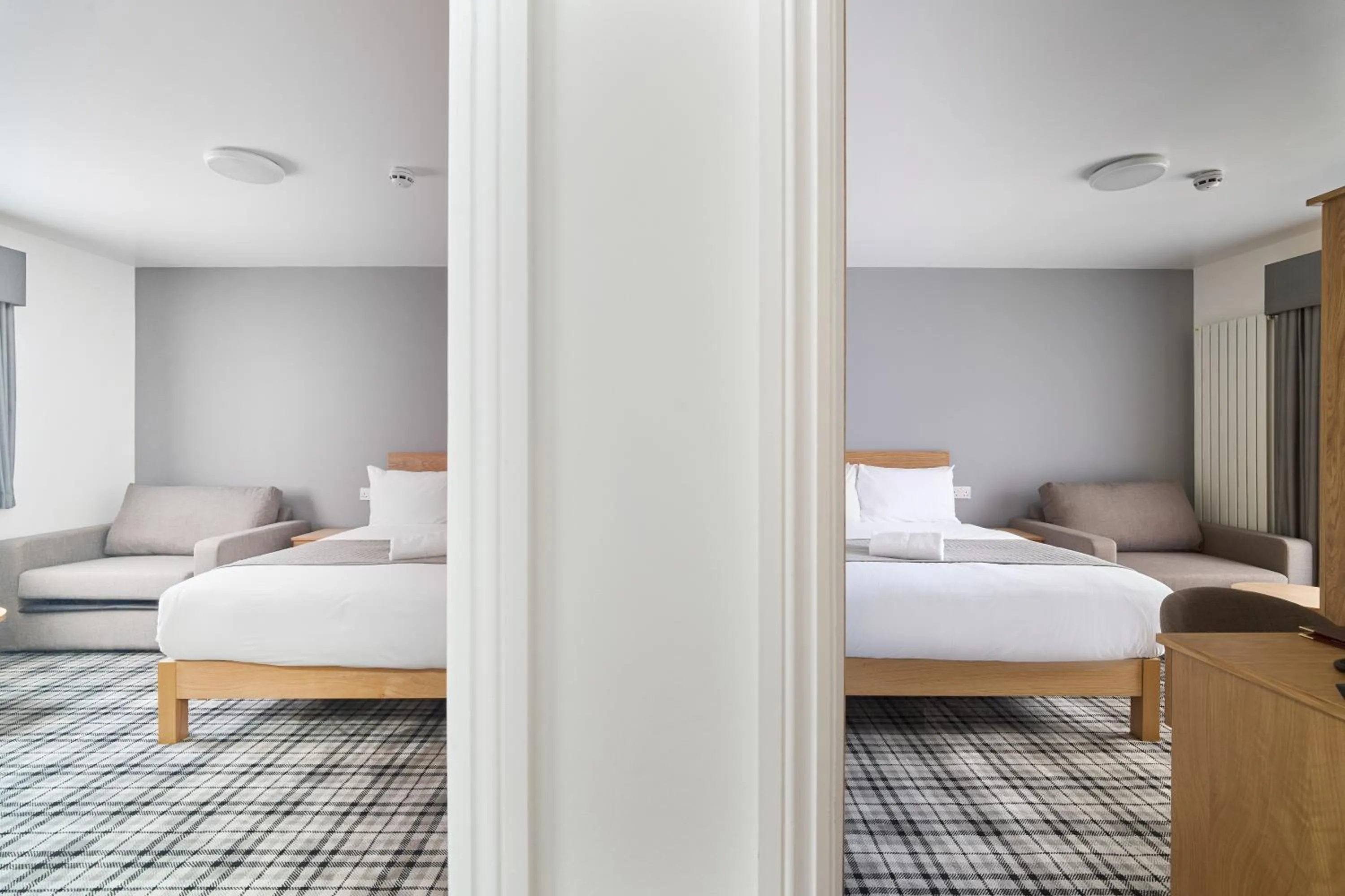 Bedroom, Bed in Best Western Greater London