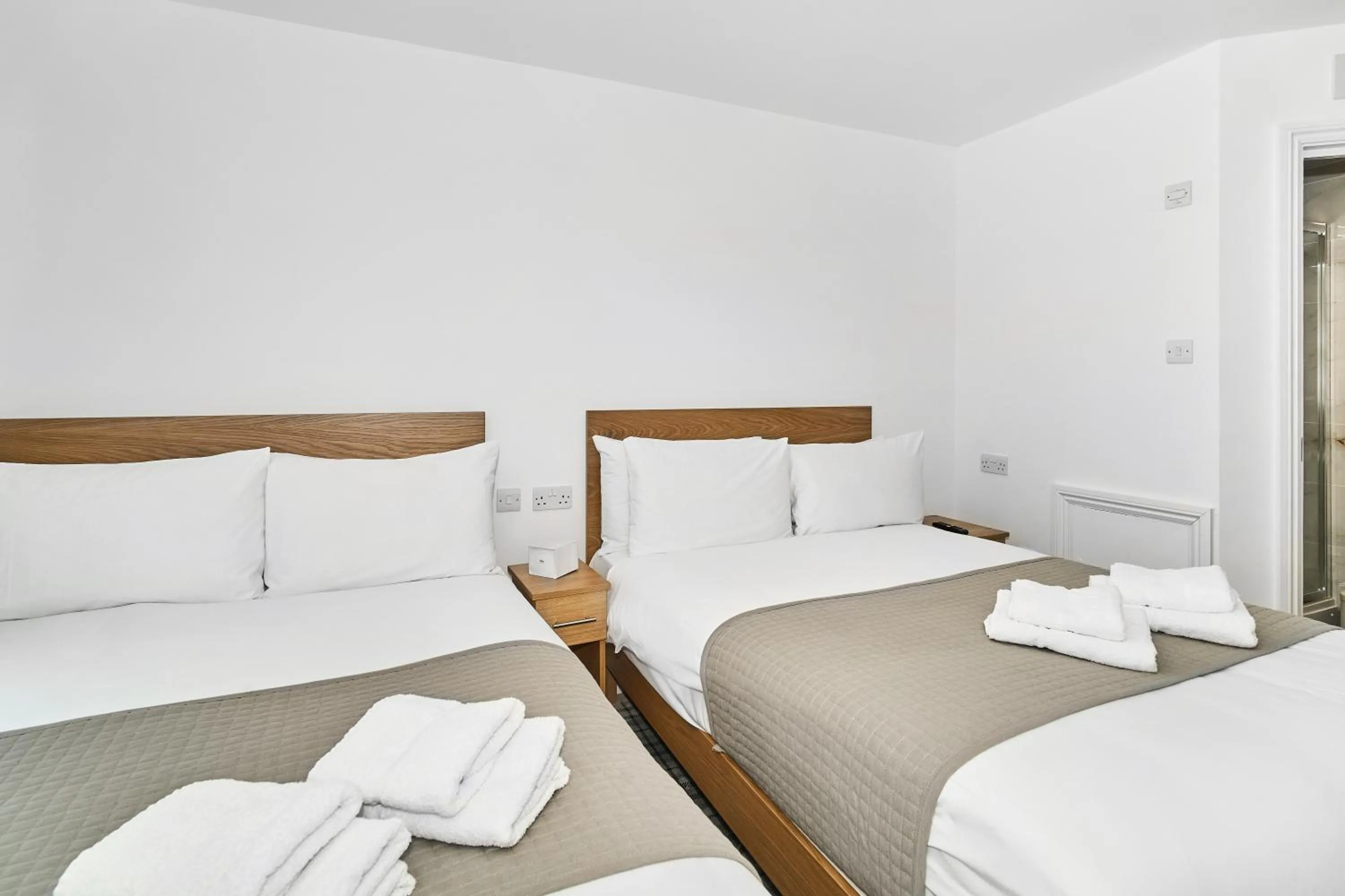 Bed in Best Western Greater London