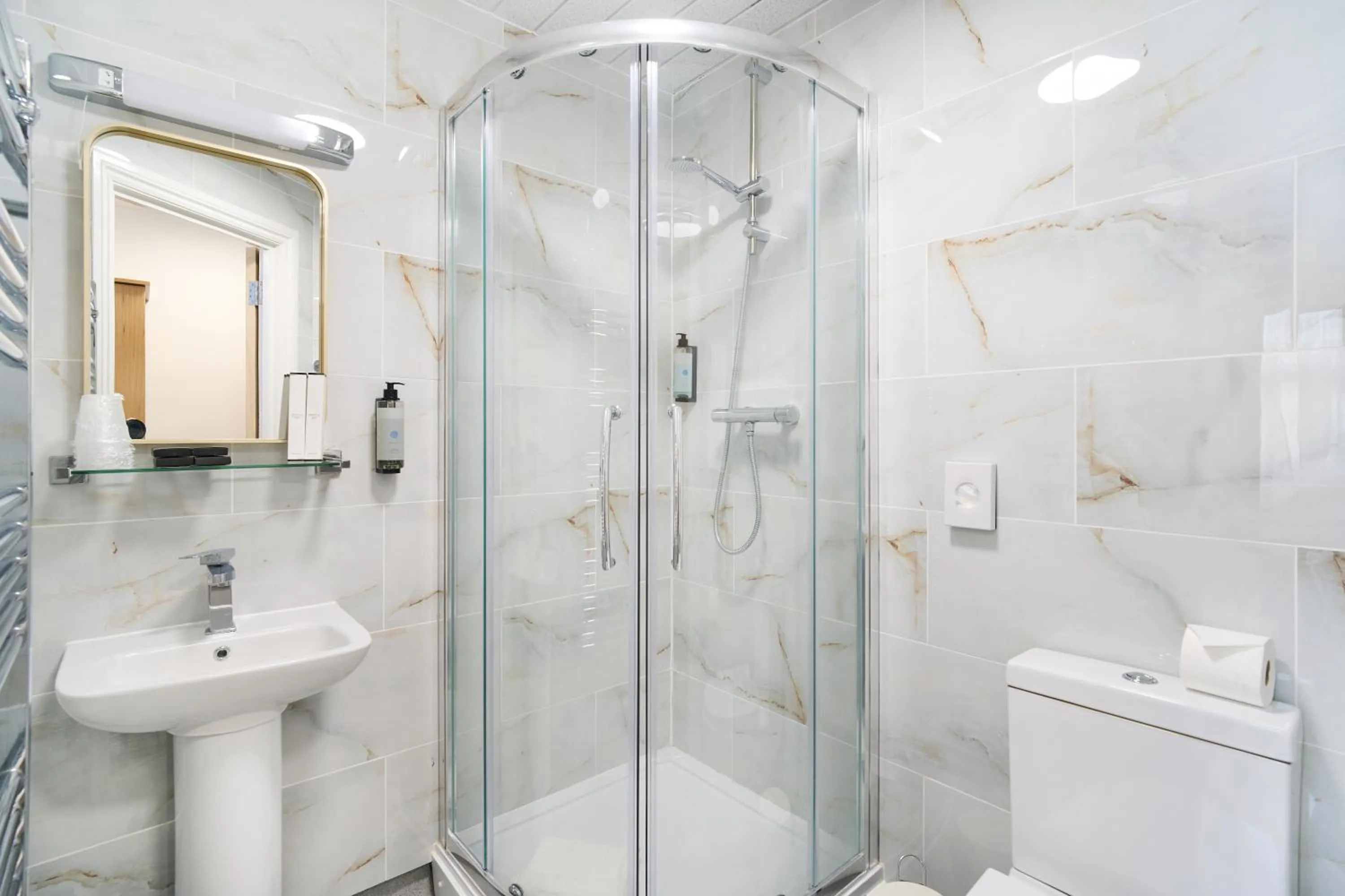 Shower in Best Western Greater London