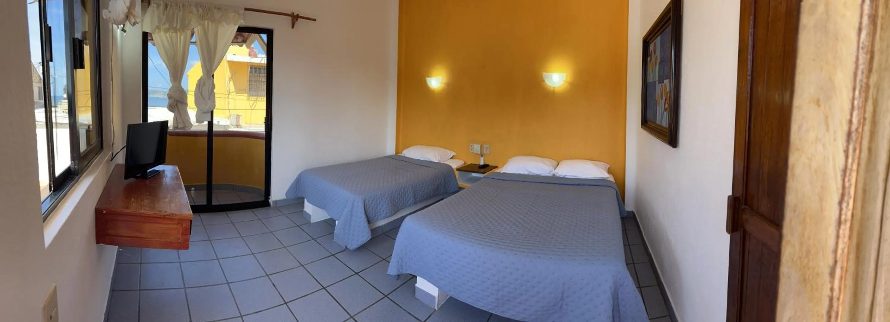 Bed in Hotel Joya Del Mar