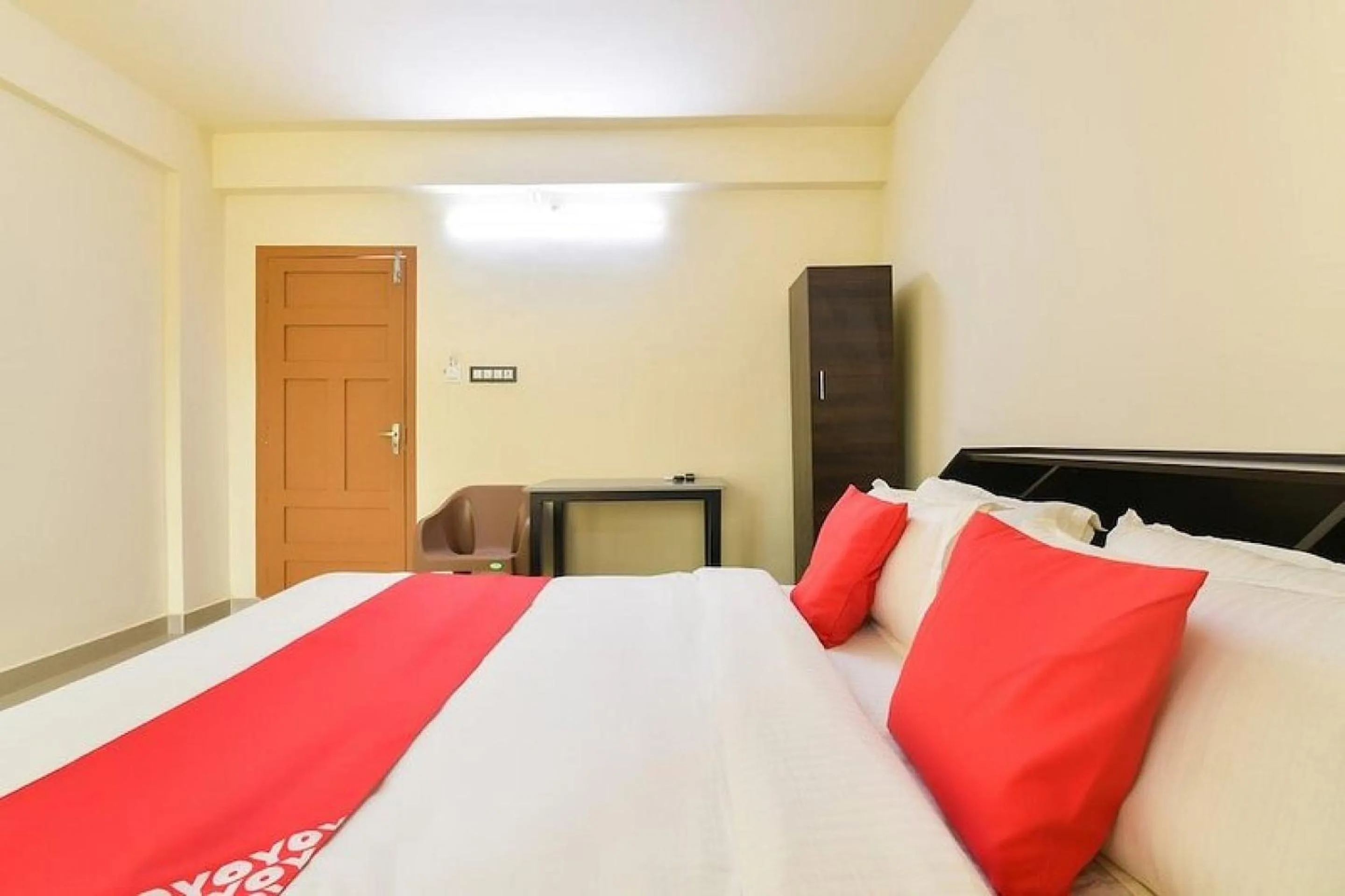 Bedroom, Bed in Hotel O VR Lodge