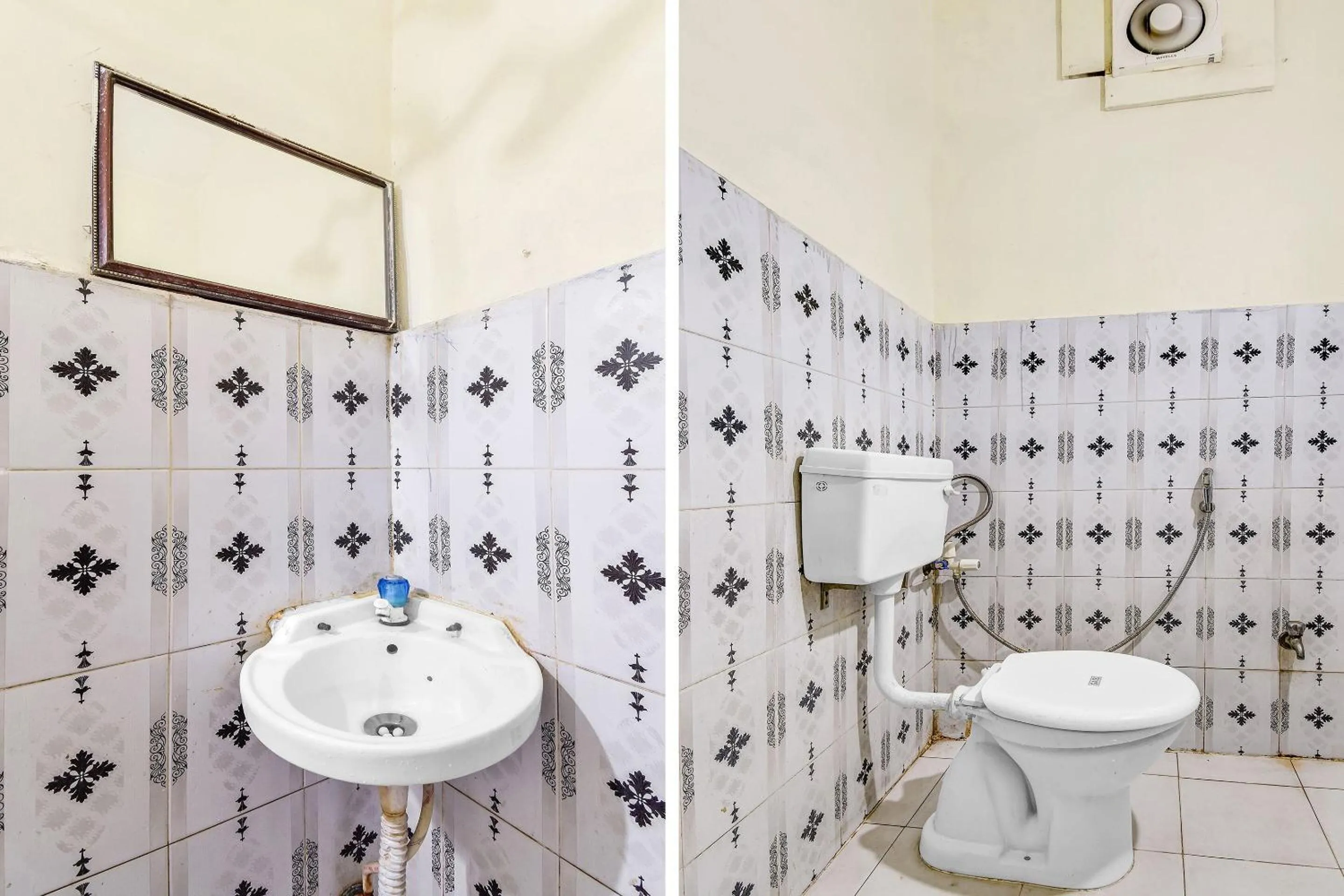 Bathroom in Capital O Honey Hotel