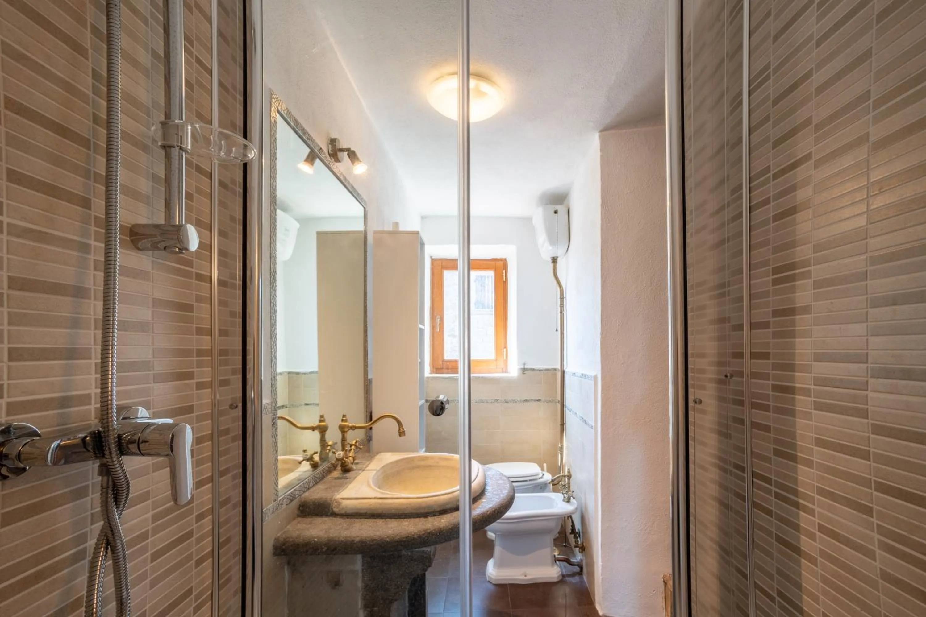 Bathroom in La Suite del Borgo