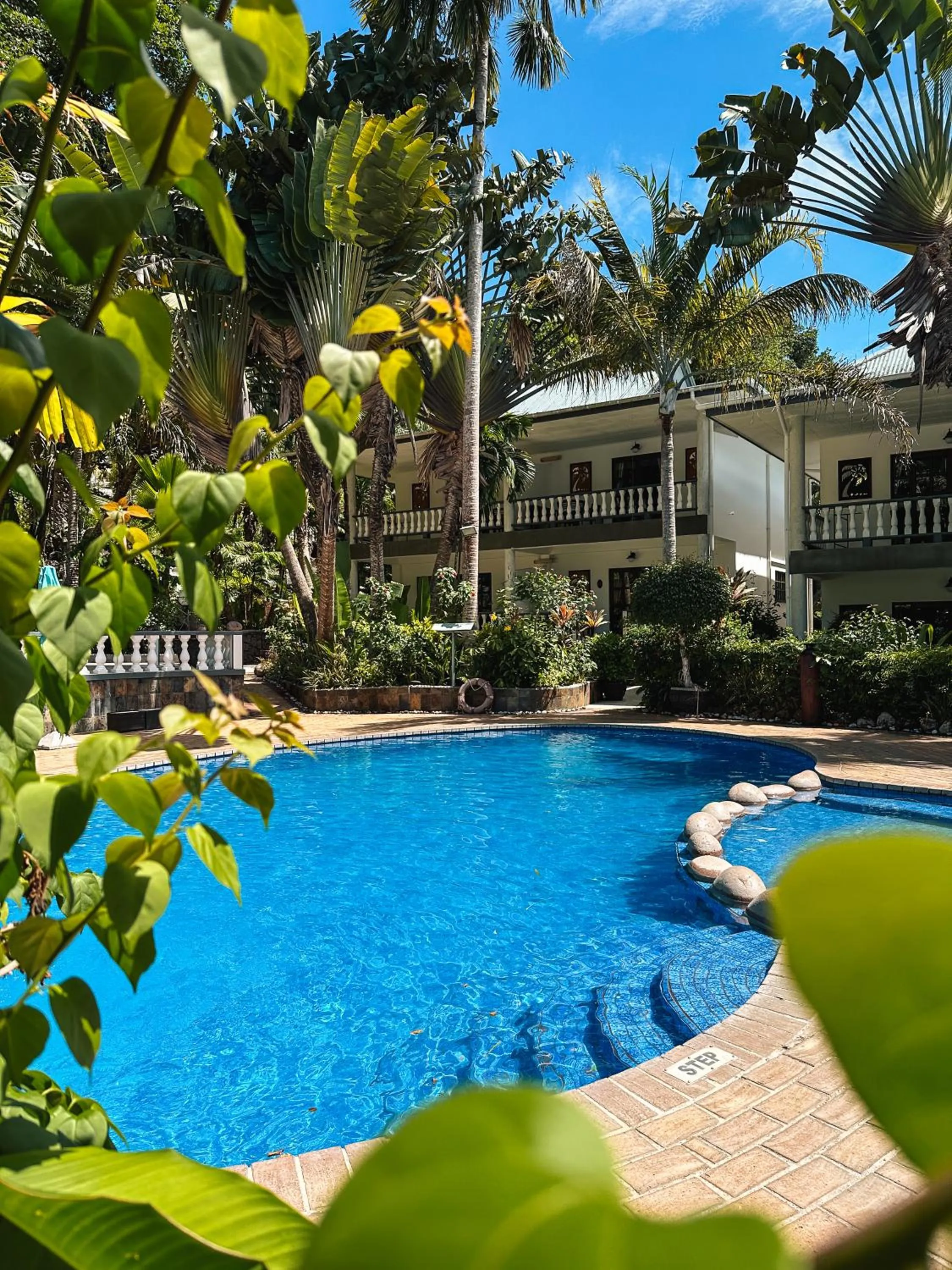 Swimming pool in Hotel Chateau St Cloud