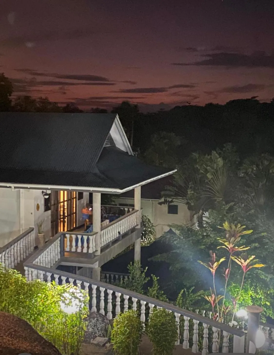 Property building in Hotel Chateau St Cloud