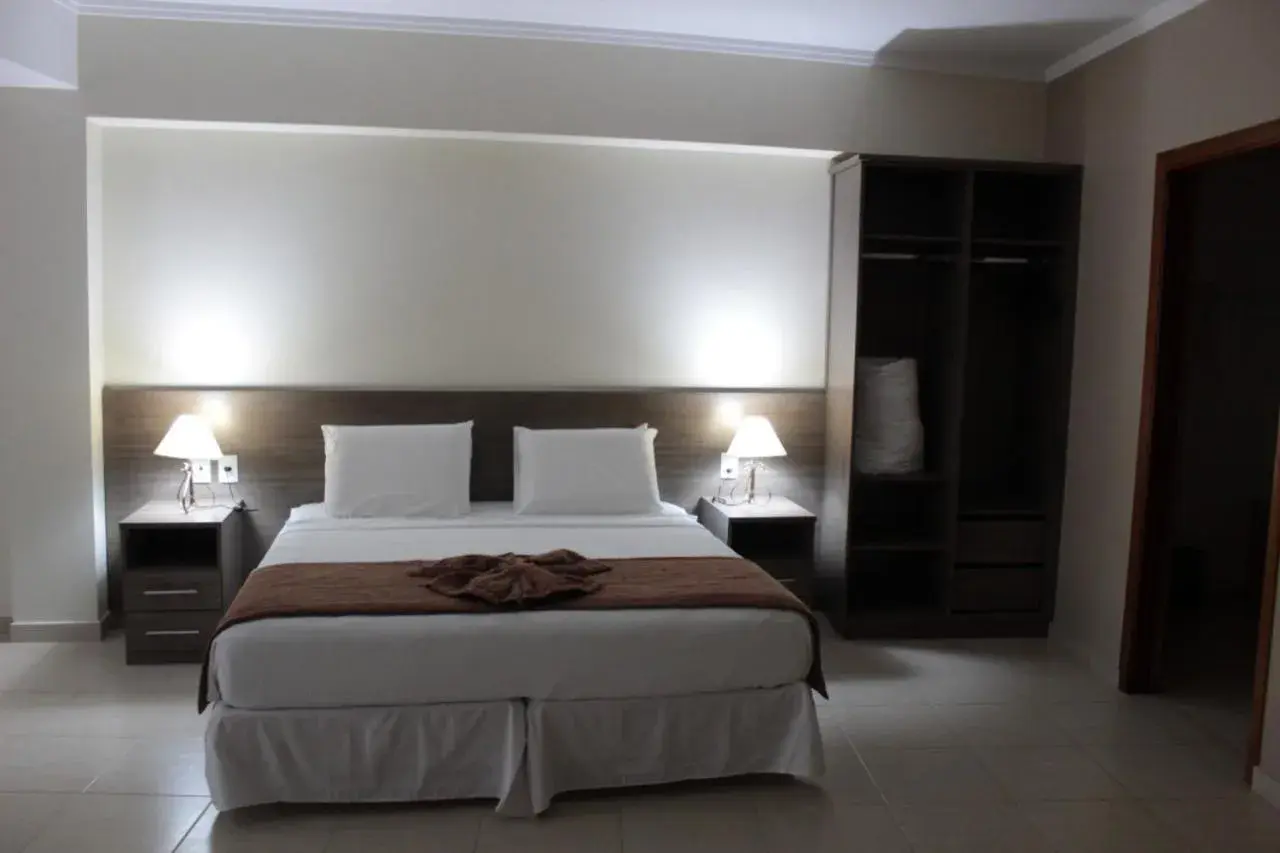 Queen Room with Pool View - single occupancy in Class Hotel Passos Rio Grande Portal da Canastra Queen Room with Pool View - single occupancy in Class Hotel Passos Rio Grande Portal da Canastra