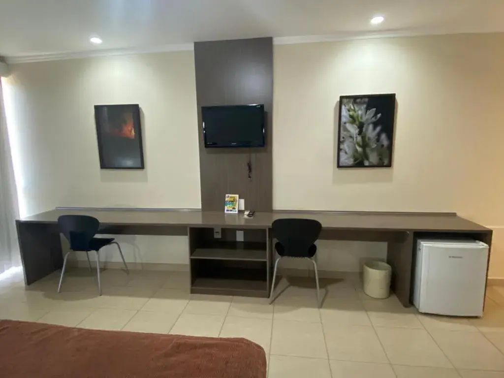 Triple Room with Pool View - single occupancy in Class Hotel Passos Rio Grande Portal da Canastra Triple Room with Pool View - single occupancy in Class Hotel Passos Rio Grande Portal da Canastra