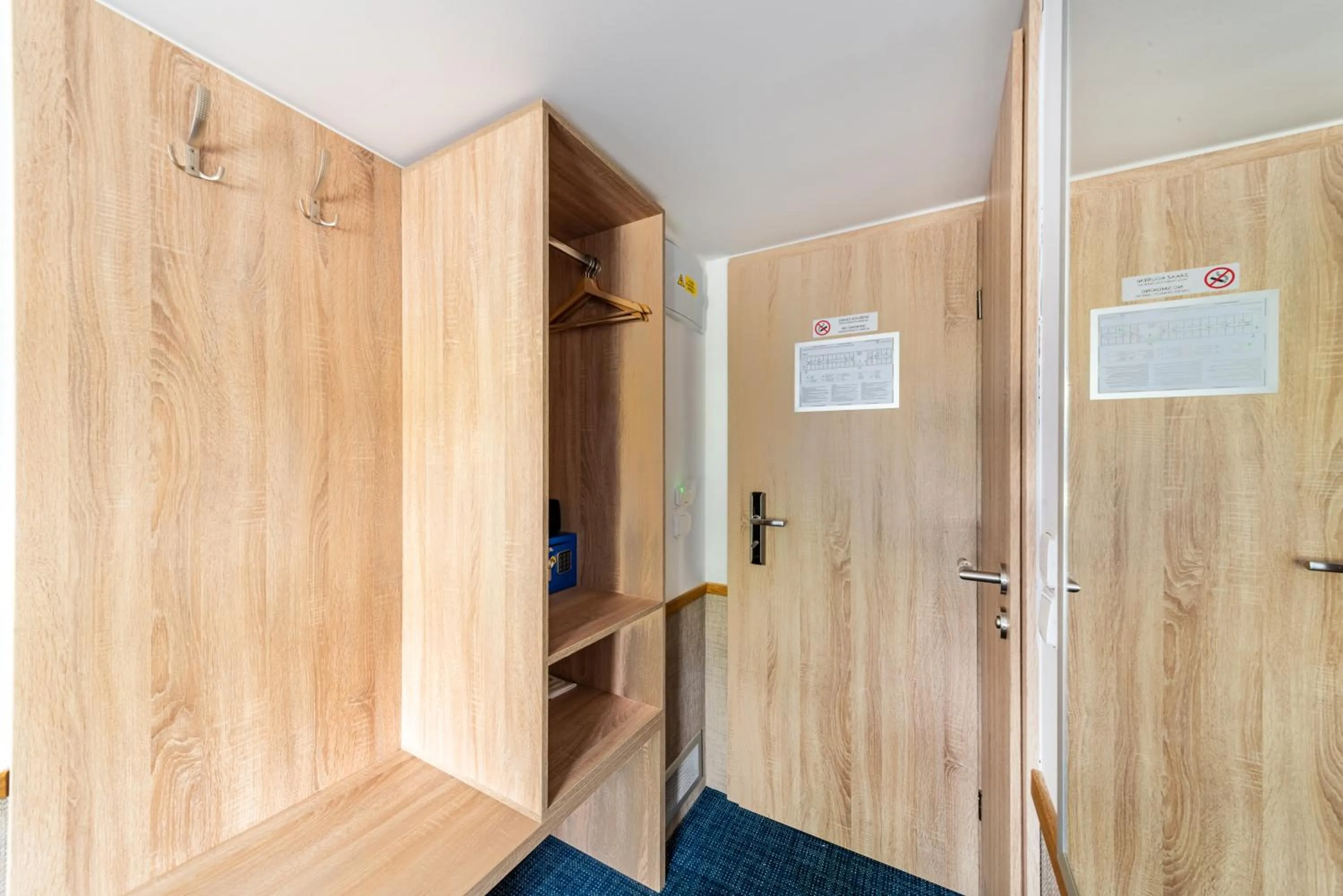 wardrobe in Botel Racek