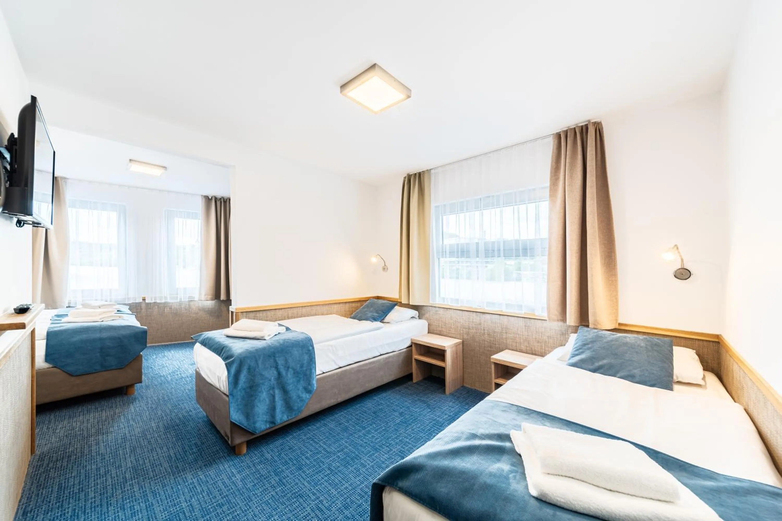 Photo of the whole room, Bed in Botel Racek