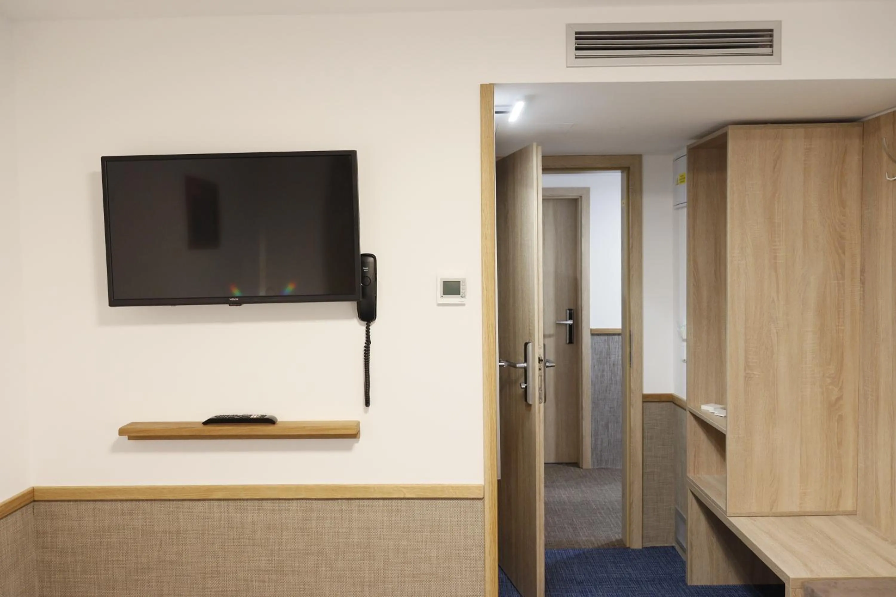 TV and multimedia in Botel Racek