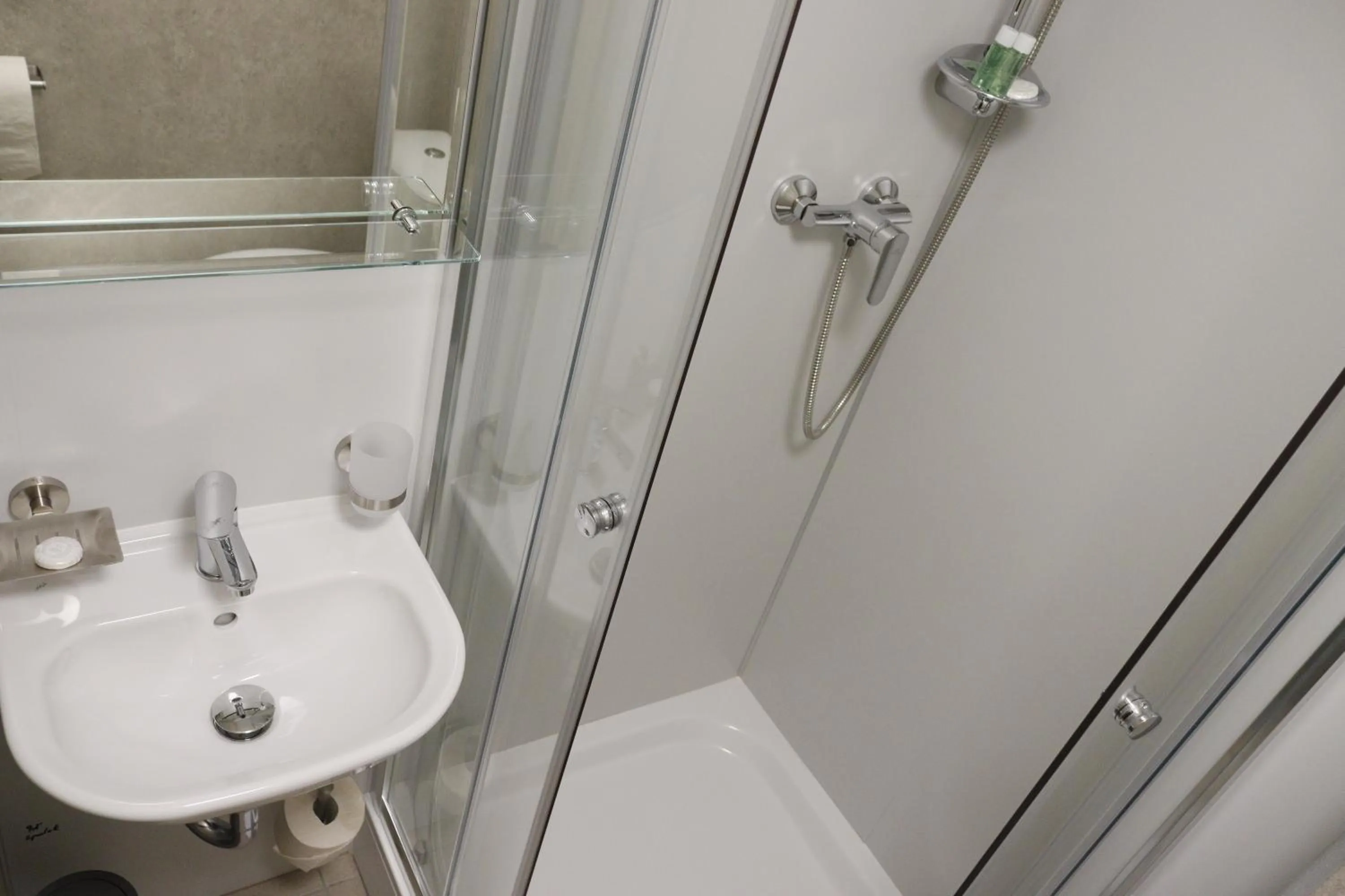 Bathroom in Botel Racek