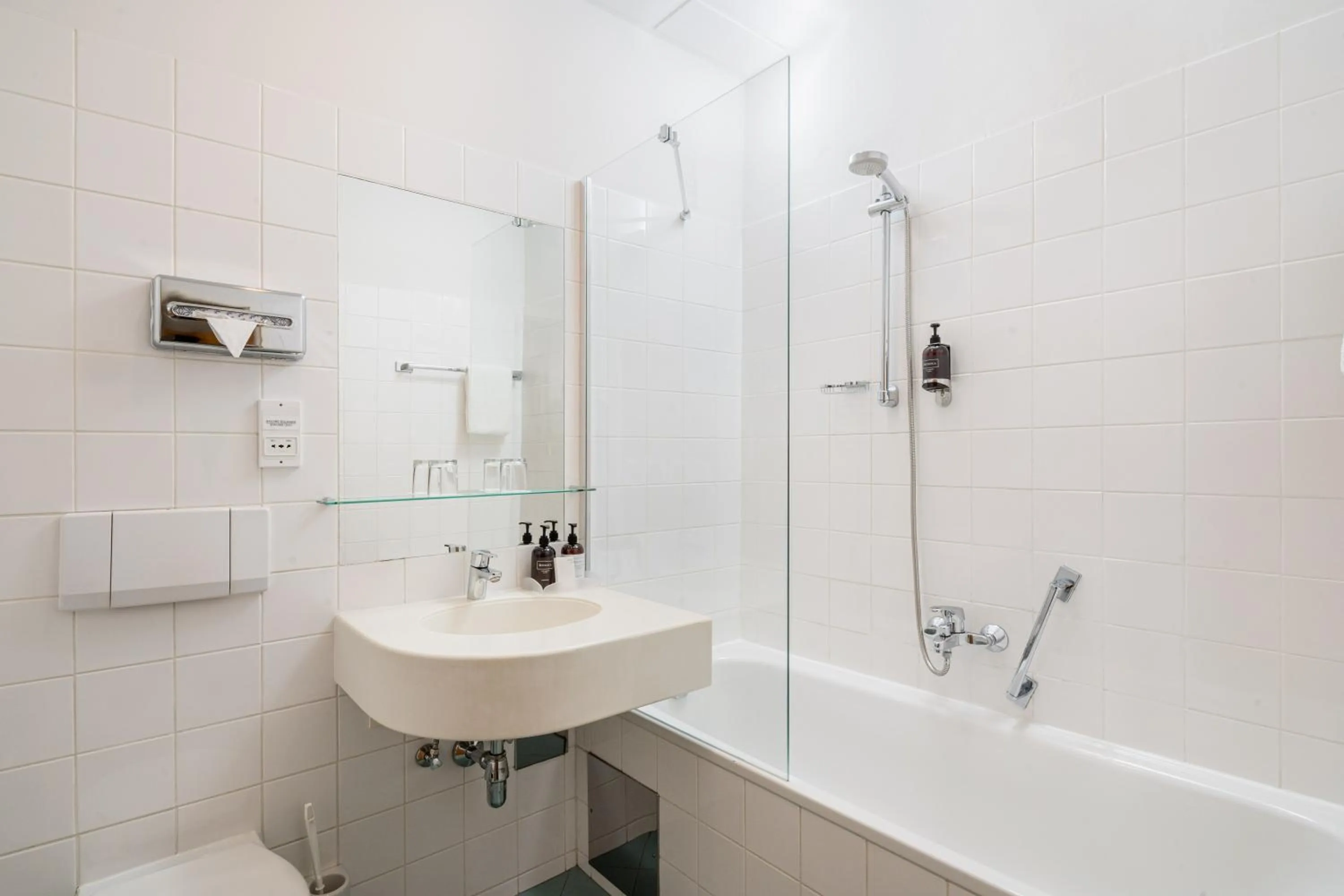 Bathroom in Best Western Hotel Moran