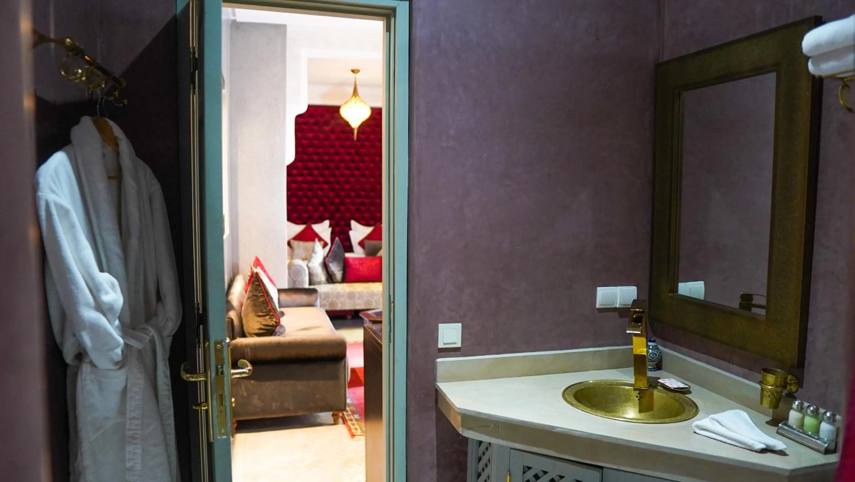 Bathroom in Riad Sultan Suleiman