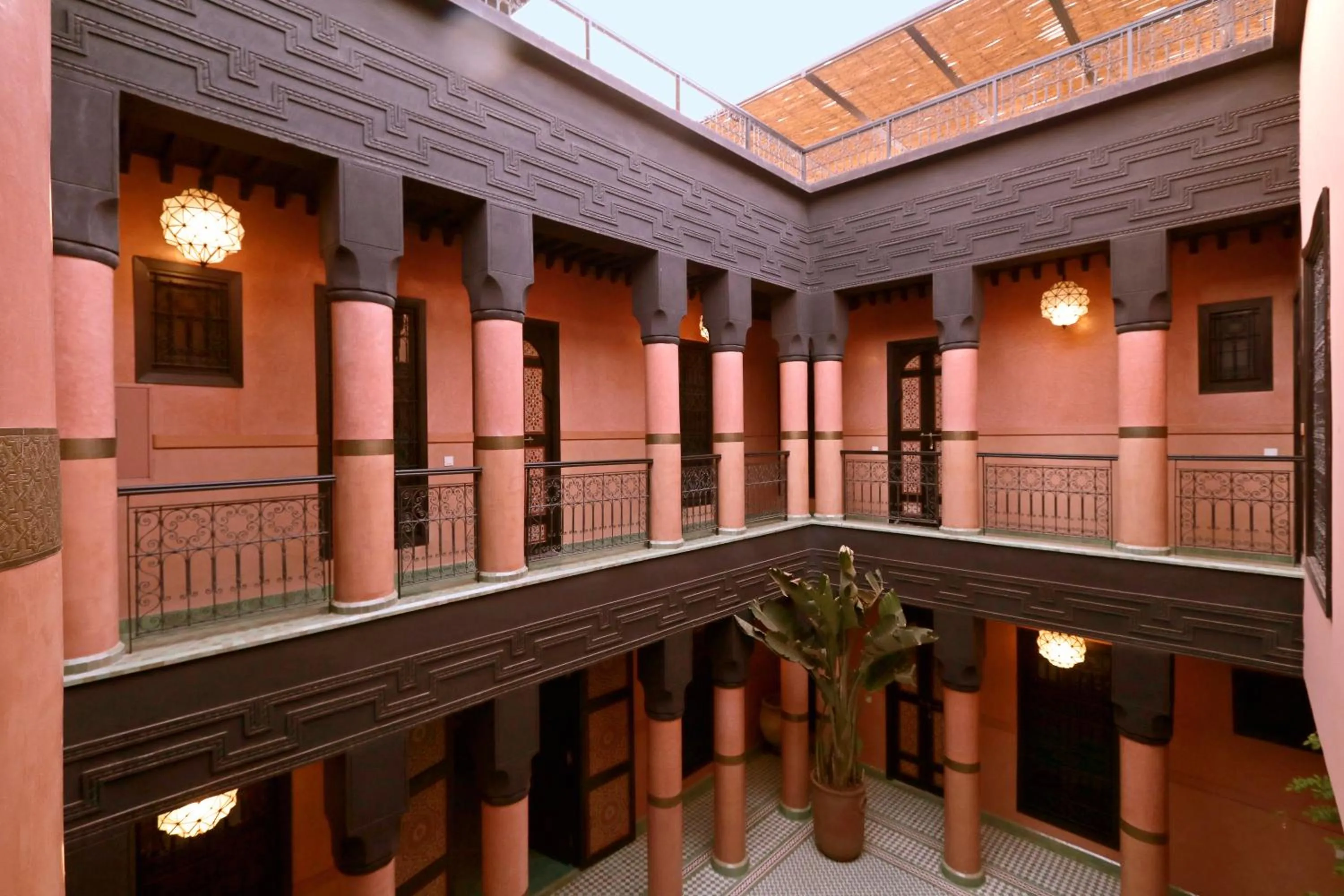 Property building in Riad Sultan Suleiman