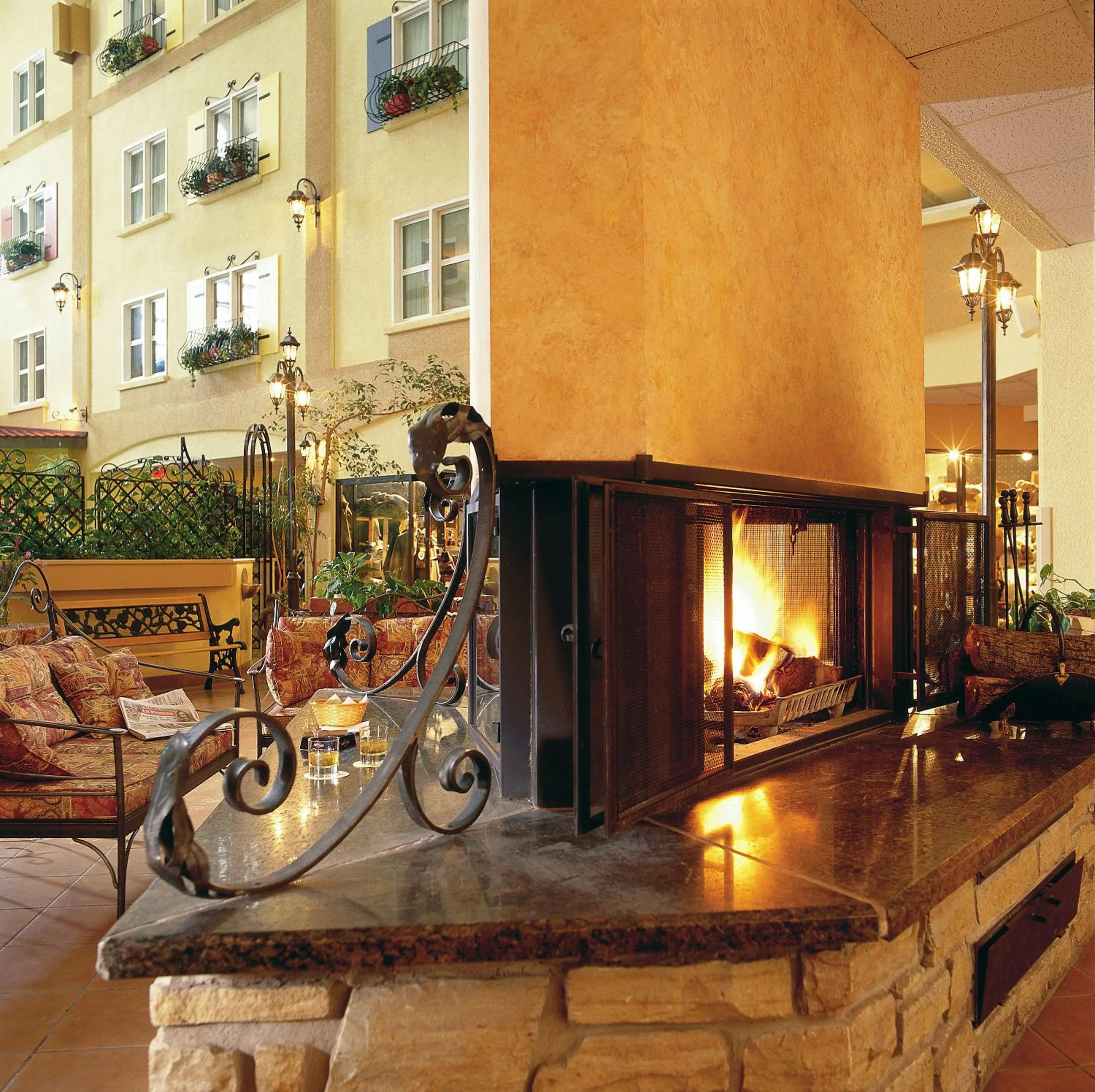 Living room in Hotel Chateau Bromont