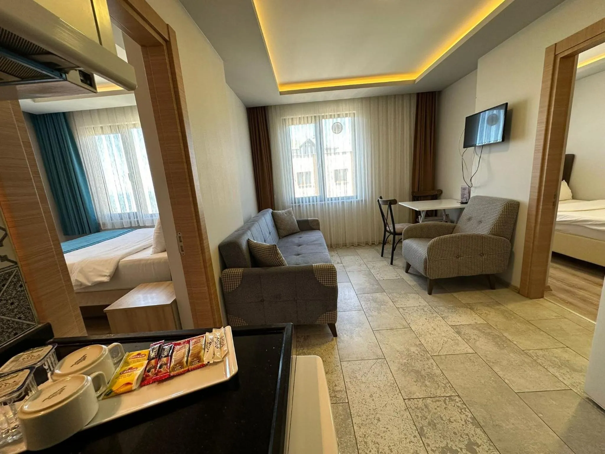 TV and multimedia, Bed in Trabzon Gloria Suite Hotel