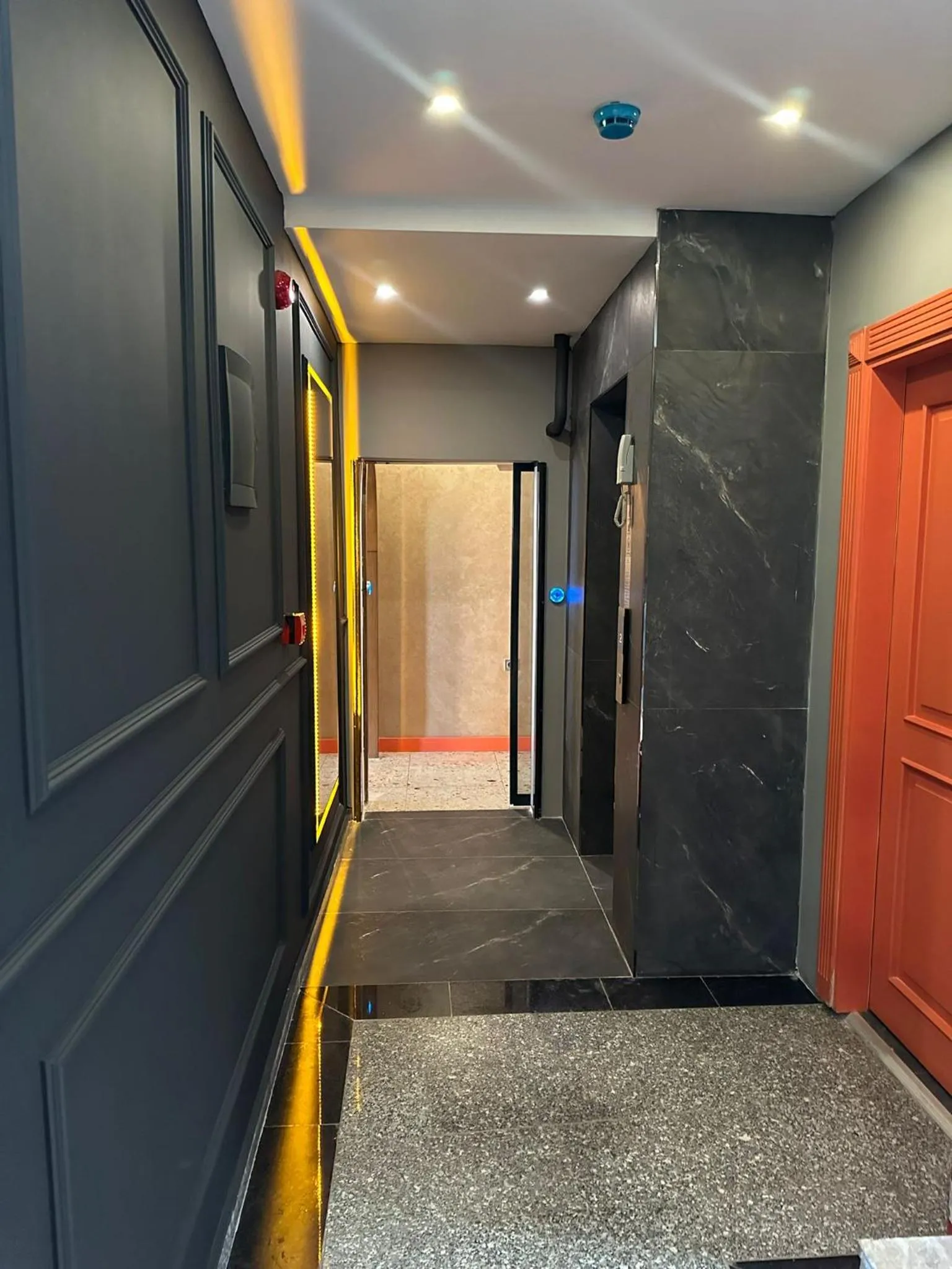 Lobby or reception in Trabzon Gloria Suite Hotel