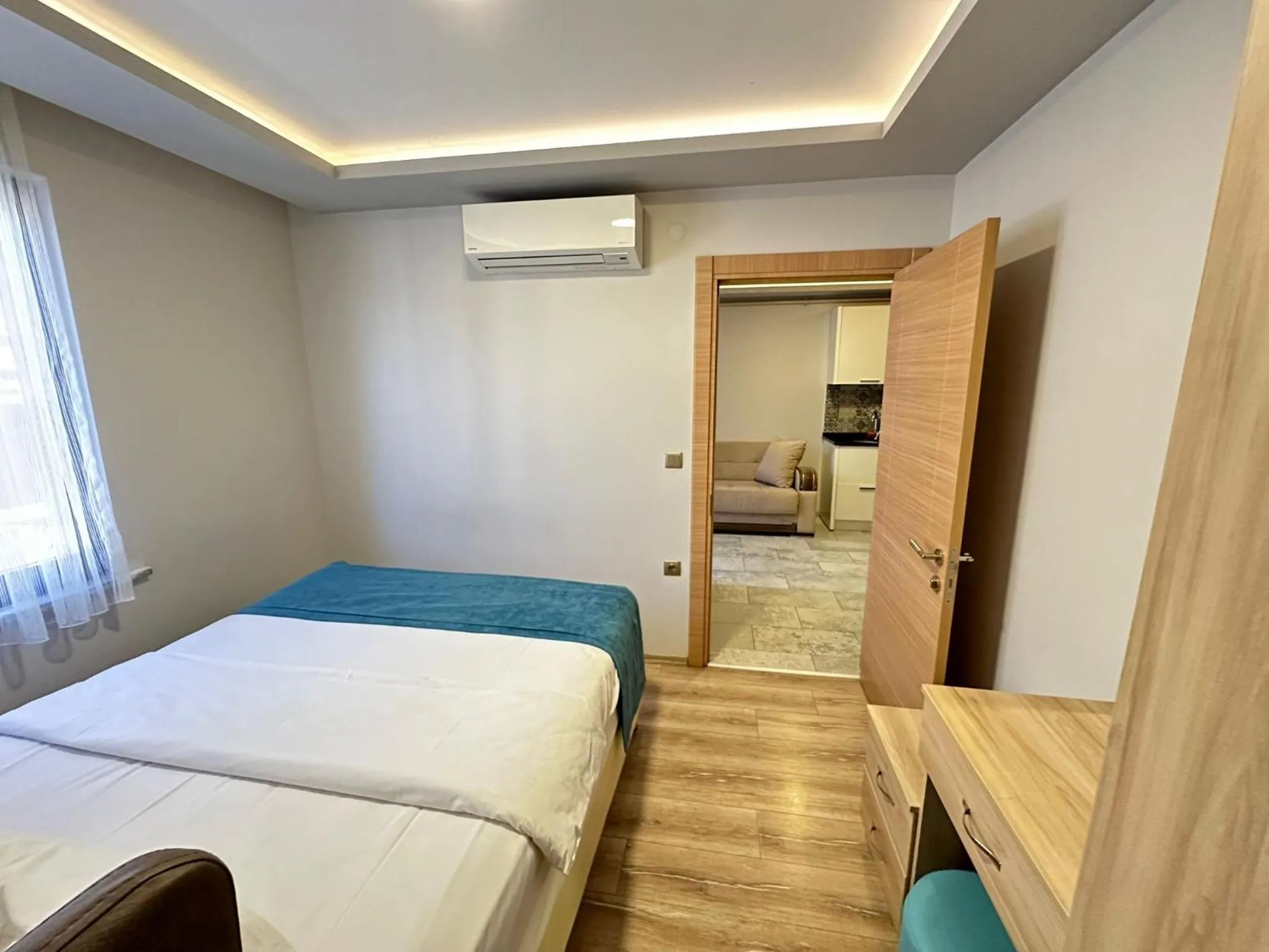 Bedroom, Bed in Trabzon Gloria Suite Hotel