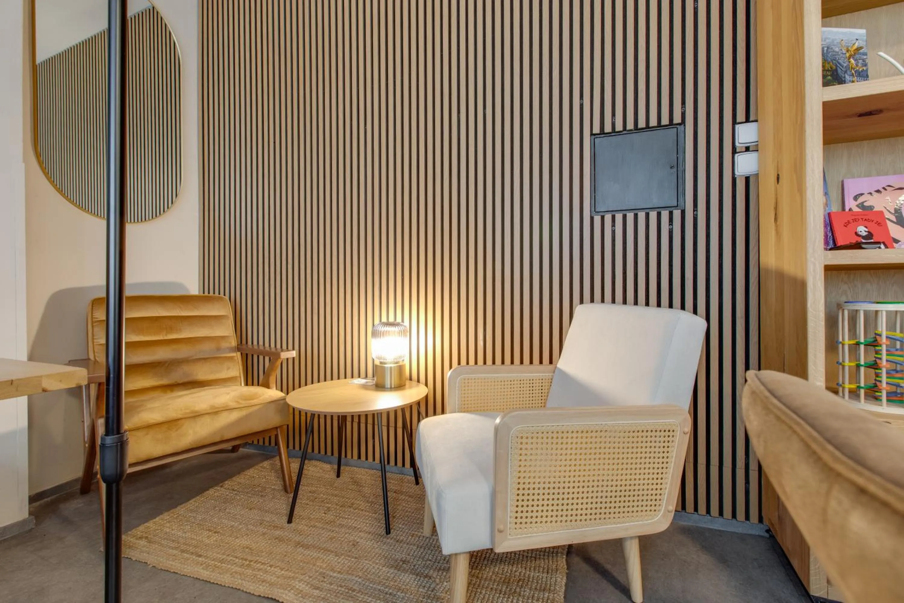 Seating area in Hotel Andante