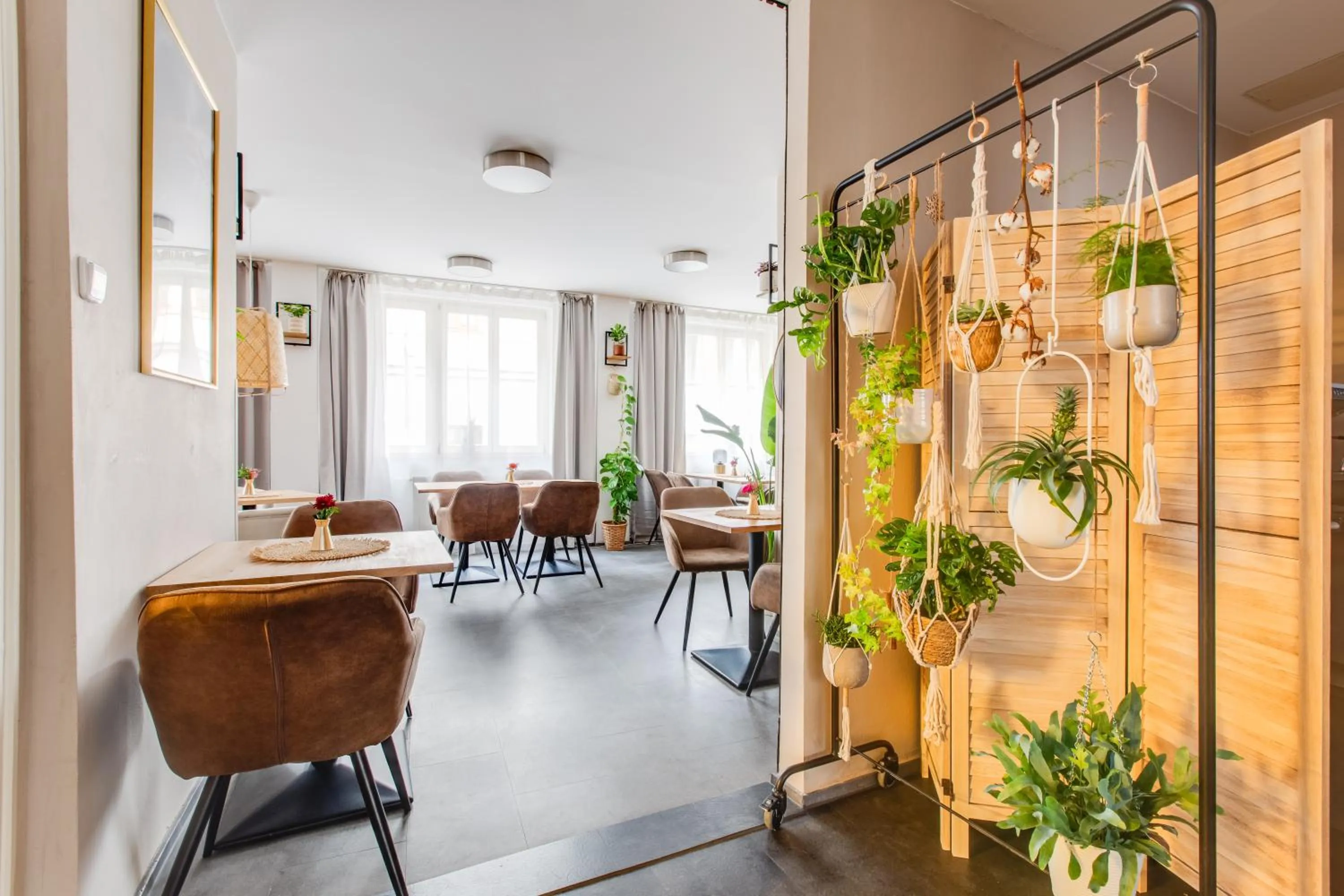 Restaurant/places to eat in Hotel Andante