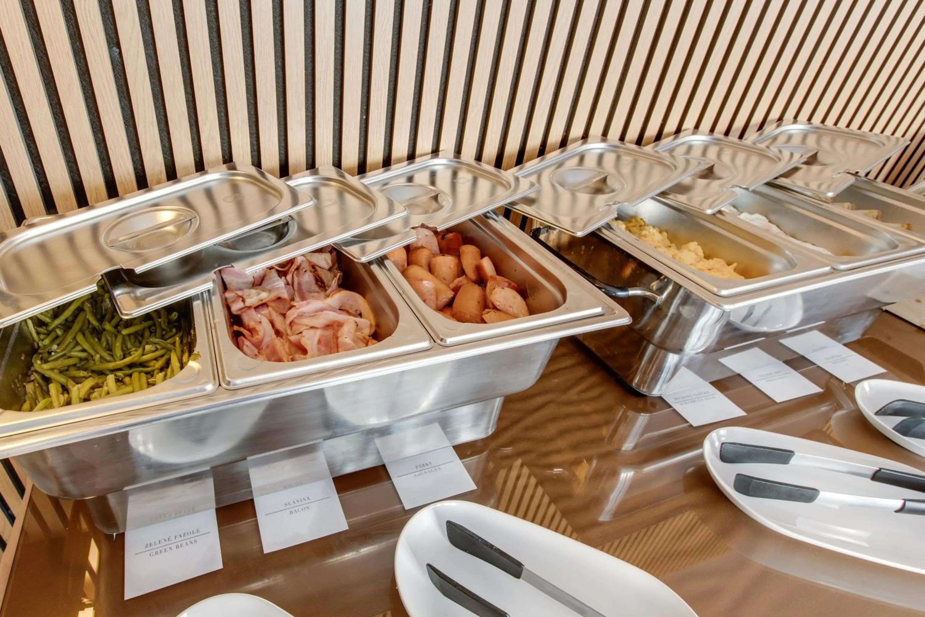 Buffet breakfast in Hotel Andante