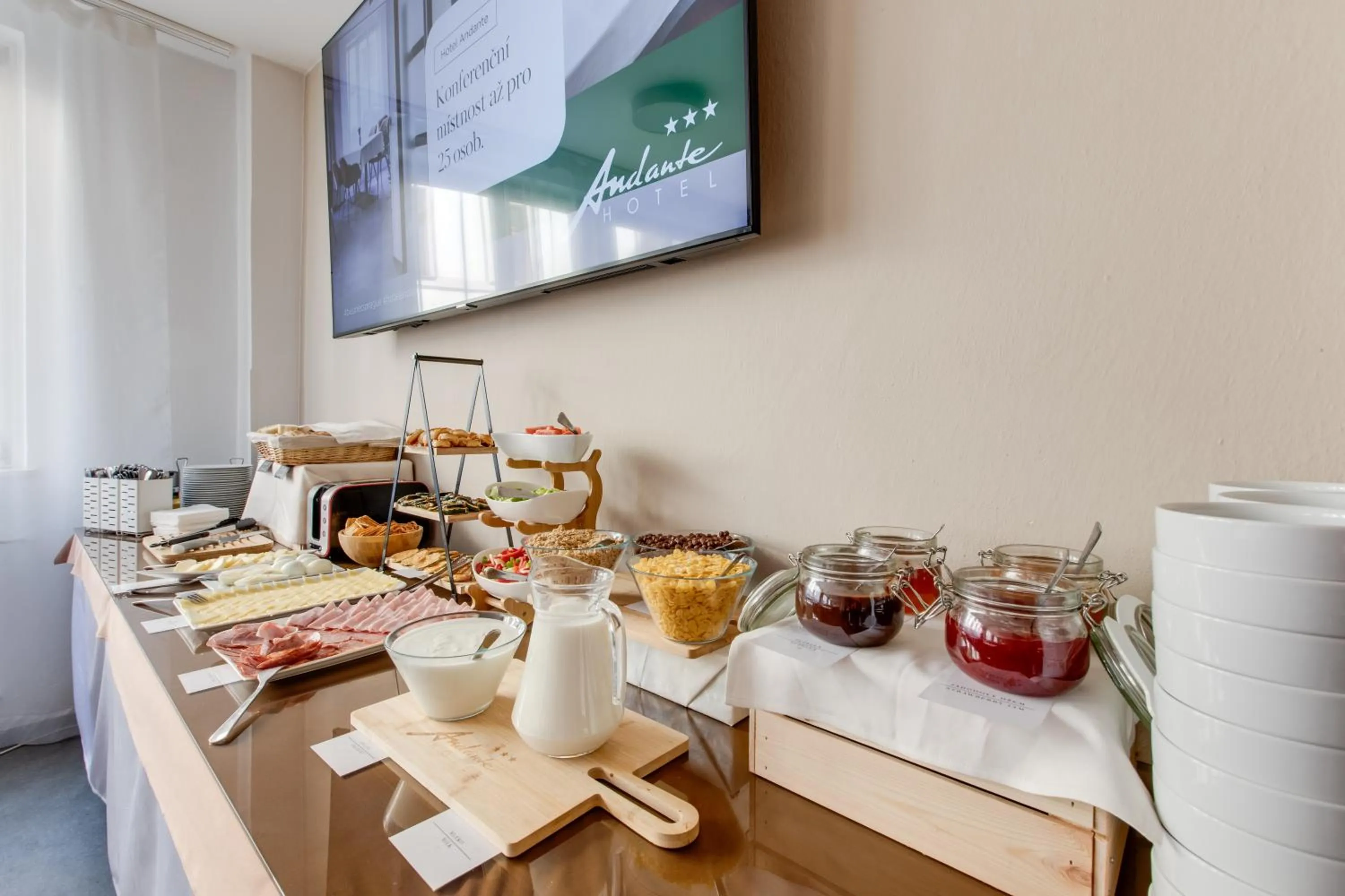 Breakfast in Hotel Andante