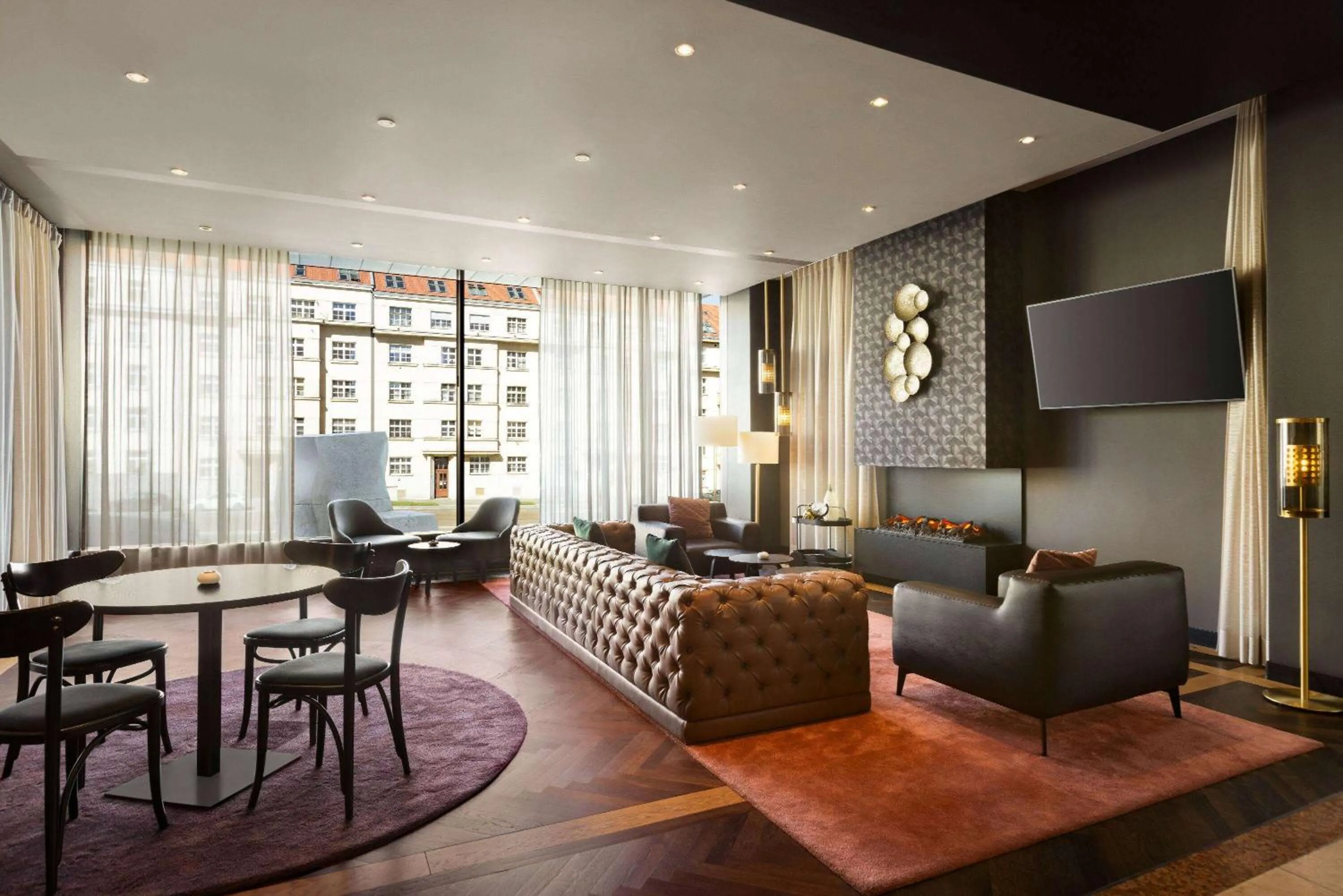 Lounge or bar in Vienna House by Wyndham Diplomat Prague