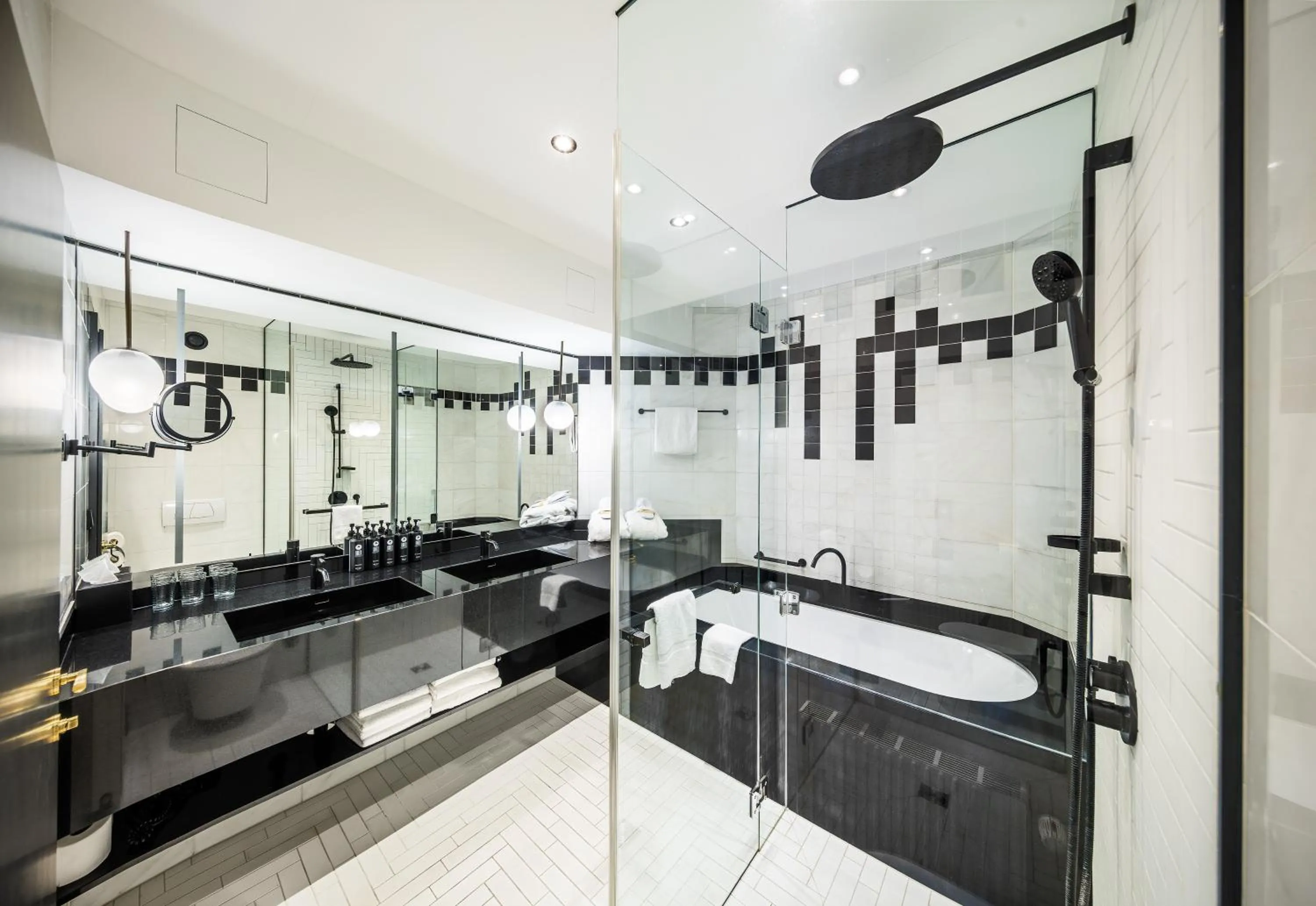 Bathroom in Diplomat Hotel Prague