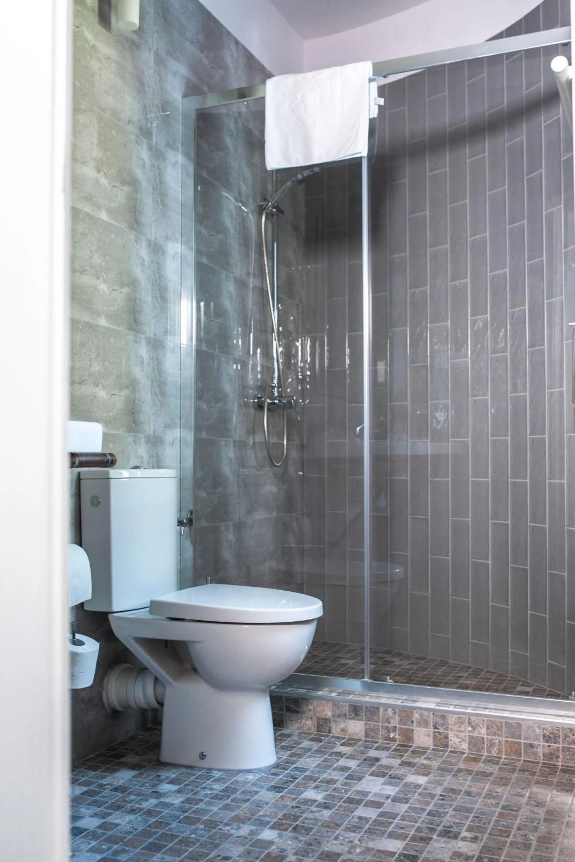 Shower in Ohana Space w Juracie