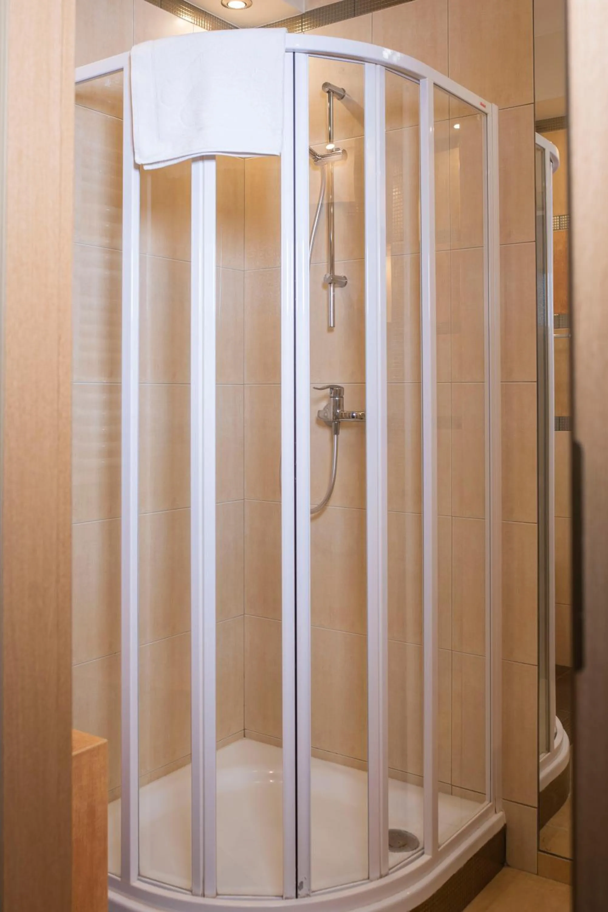 Shower in Ohana Space w Juracie