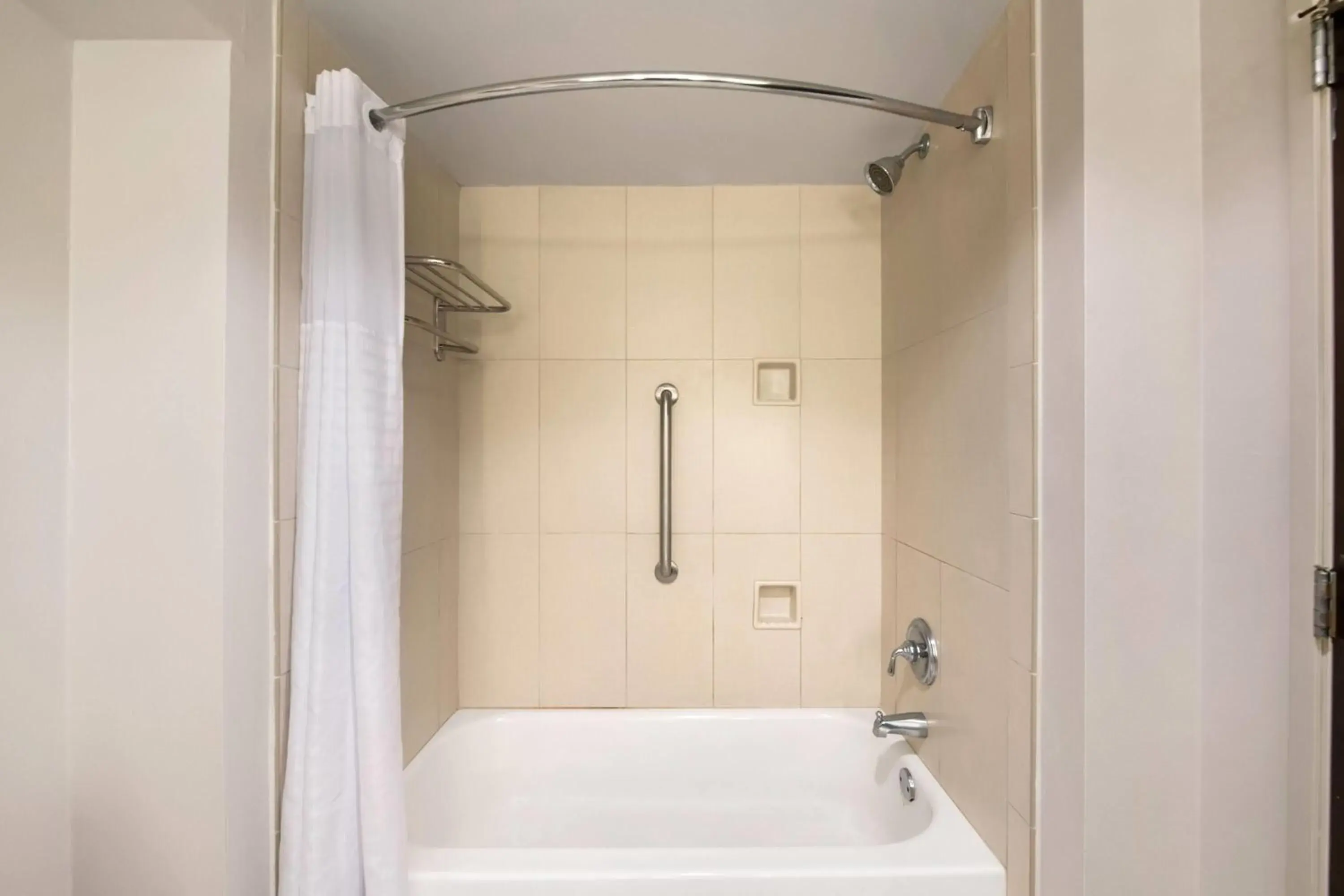 King Room - Disability Access/Non-Smoking in Wingate Slidell New Orleans King Room - Disability Access/Non-Smoking in Wingate Slidell New Orleans