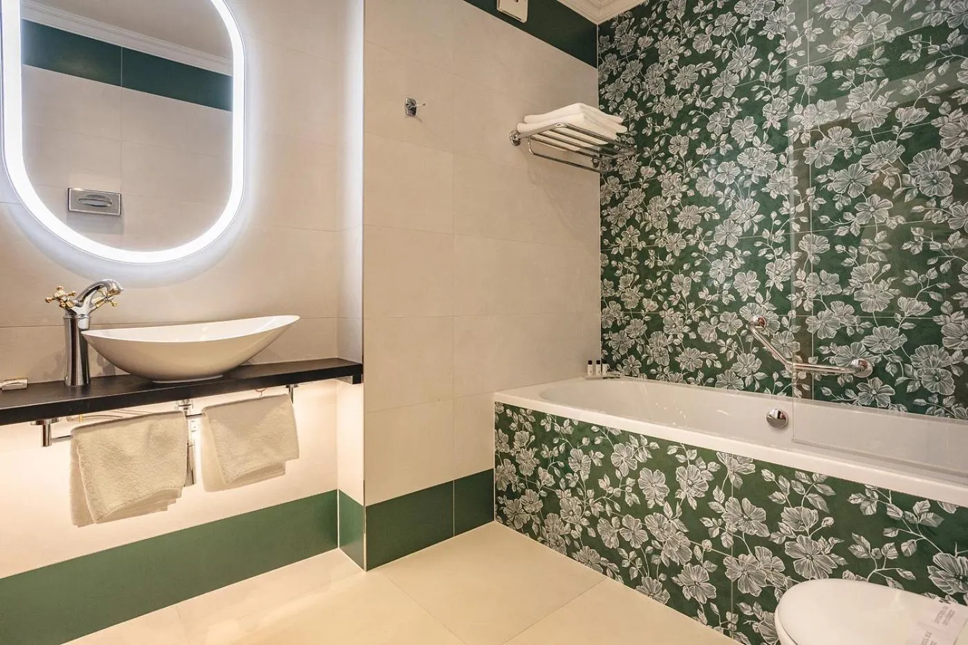 Bathroom in Royal Ricc