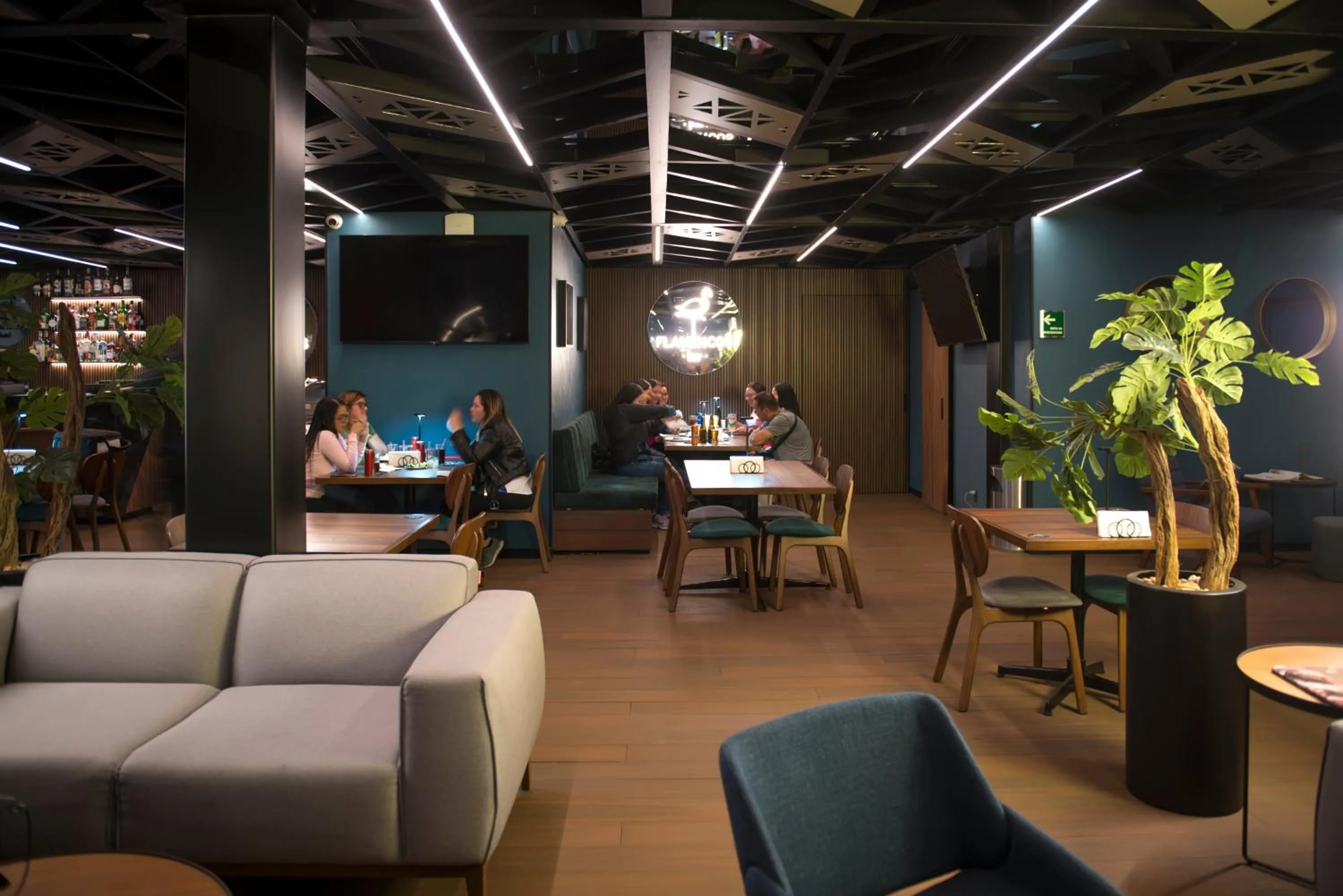 Restaurant/places to eat in Hotel Flamencos Centro Histórico