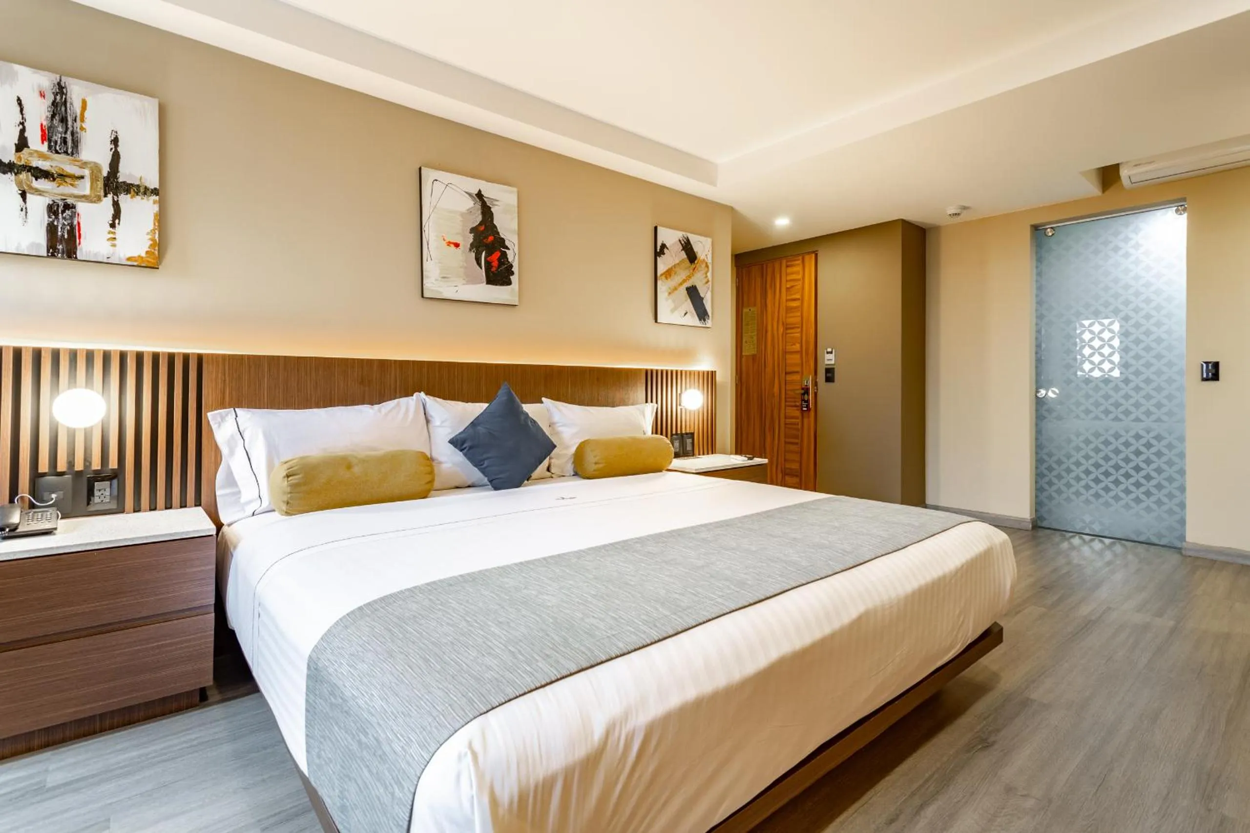 Bed in Hotel Flamencos Centro Histórico