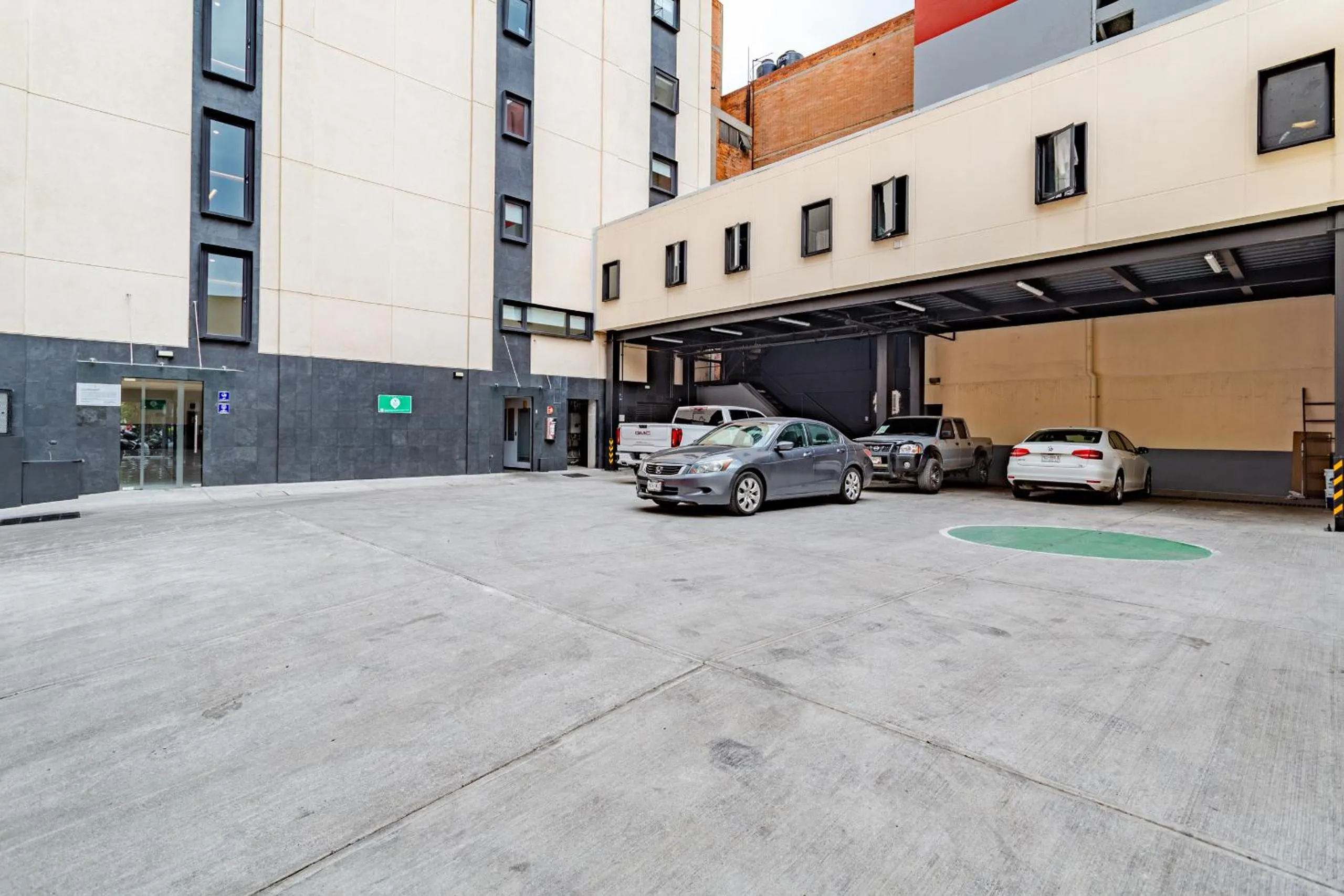 Parking in Hotel Flamencos Centro Histórico